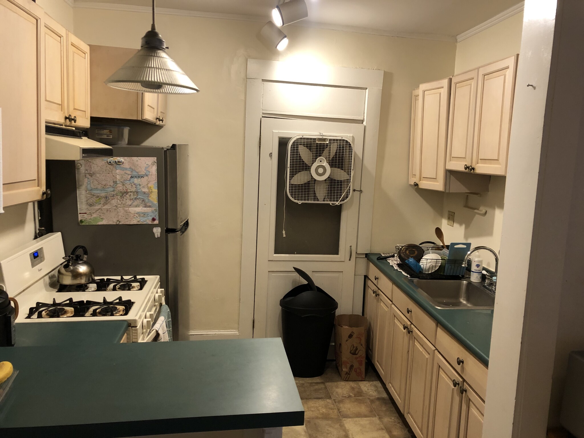 64 Charlesgate E, Fenway