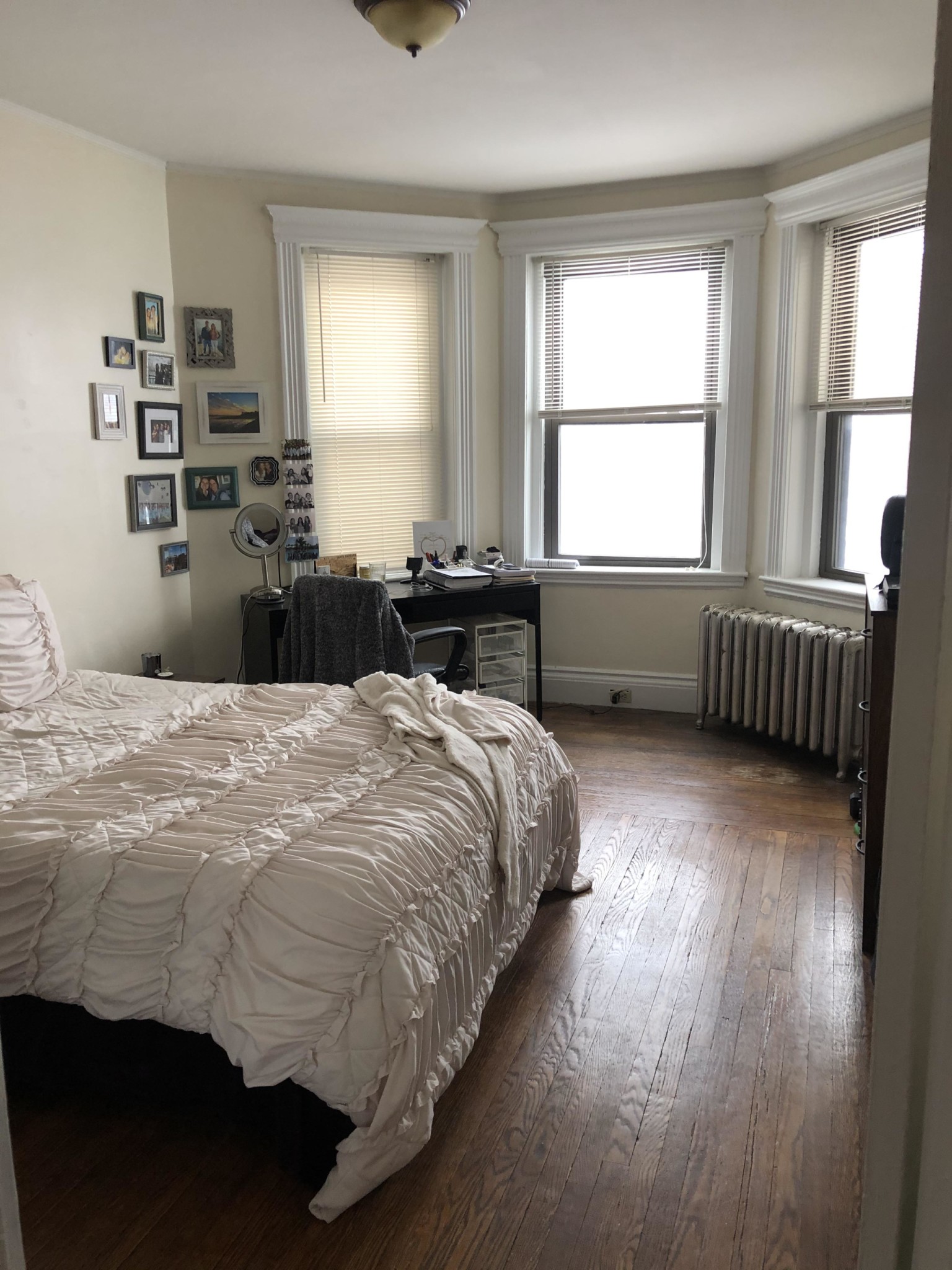 64 Charlesgate E, Fenway