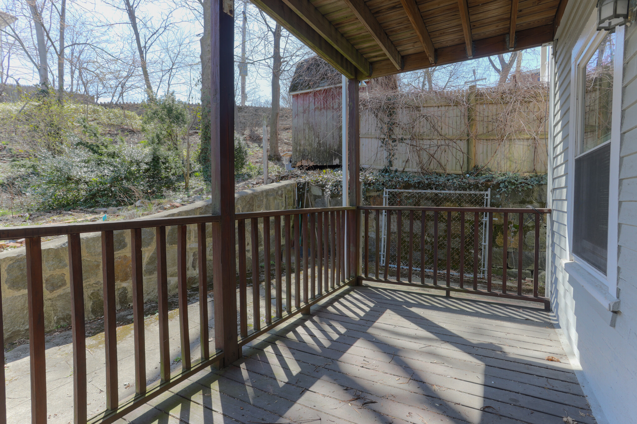 20 Sunset St, Mission Hill