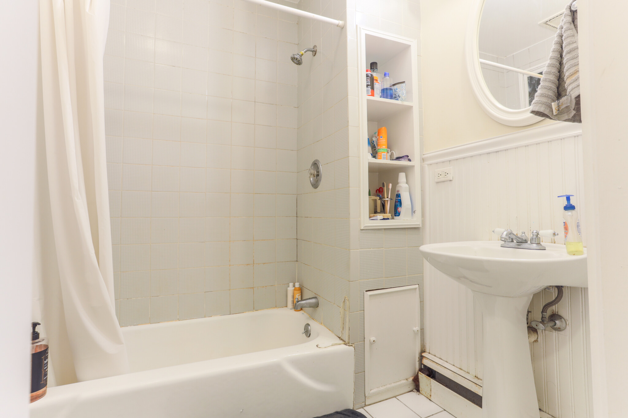 20 Sunset St, Mission Hill