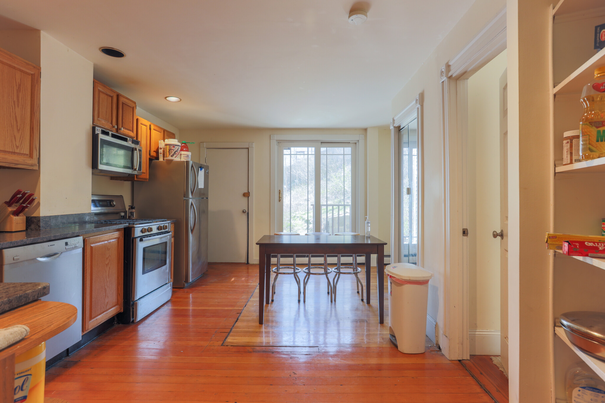 20 Sunset St, Mission Hill