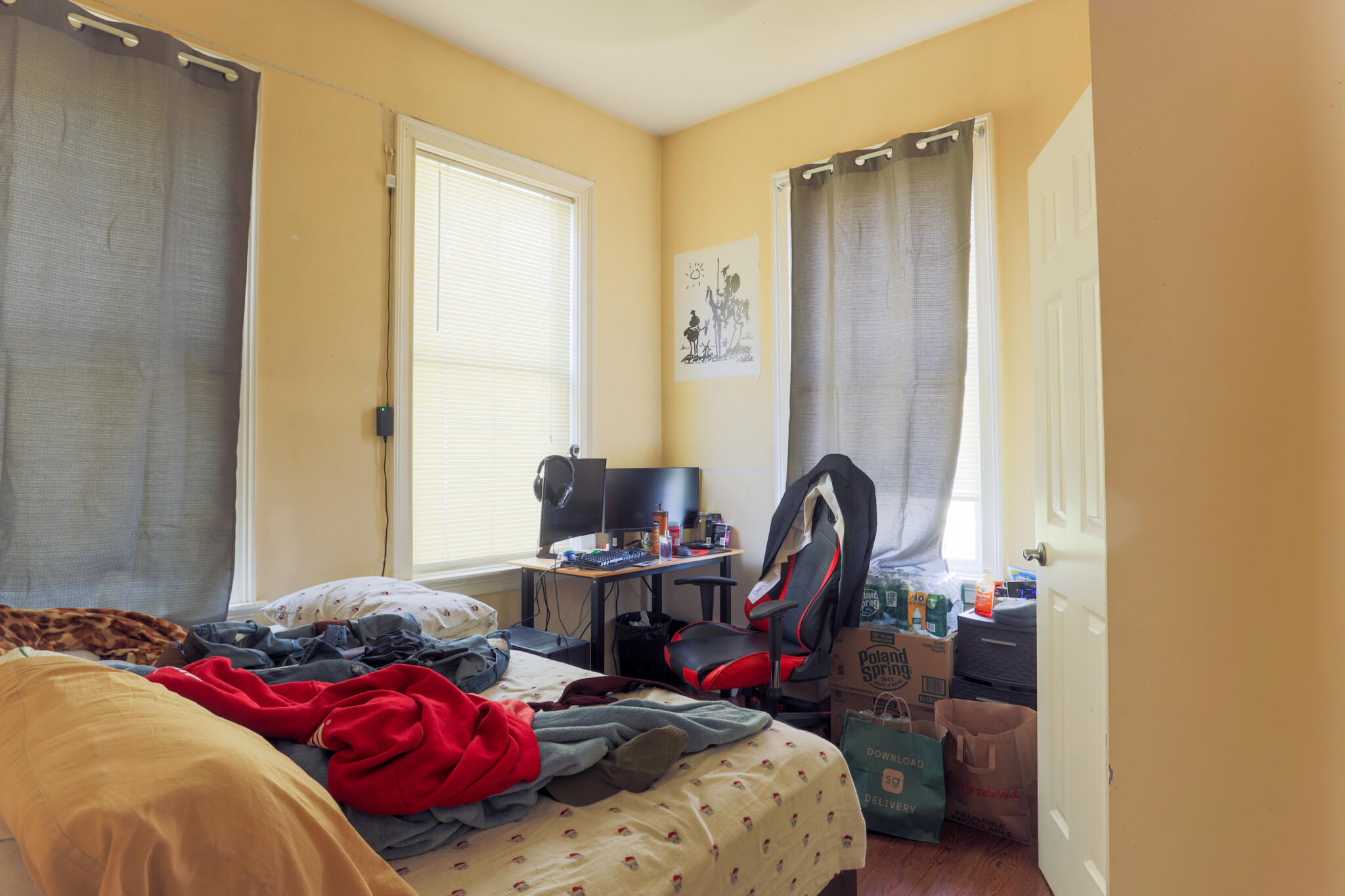 26 Saint Albans Rd, Mission Hill