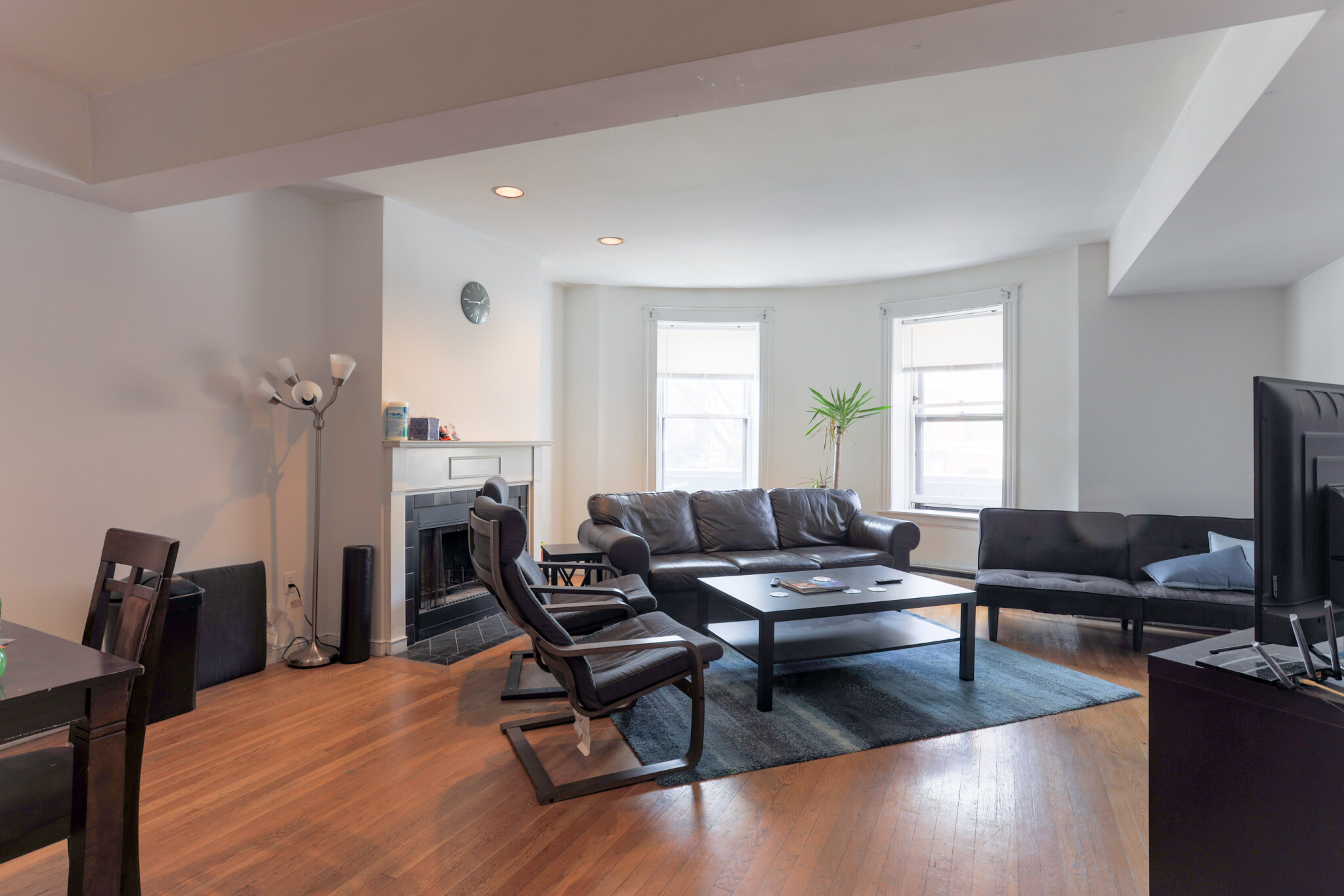 1742 Washington St, South End