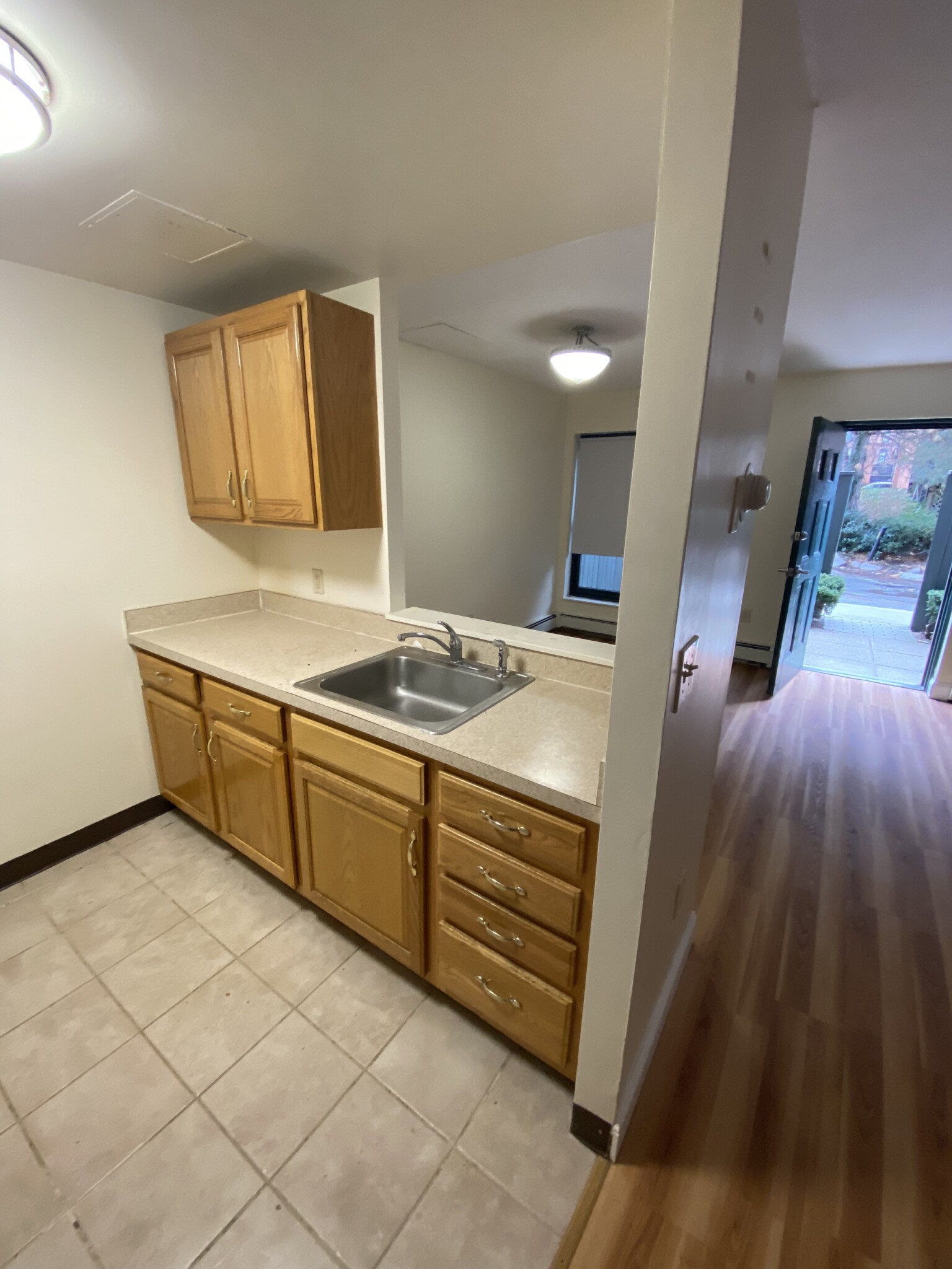 402 Massachusetts Ave, South End