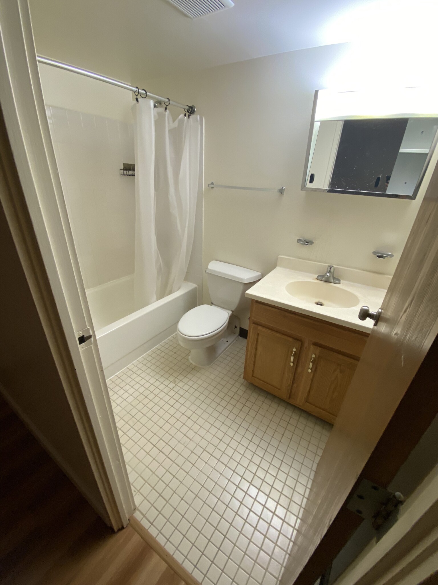 402 Massachusetts Ave, South End