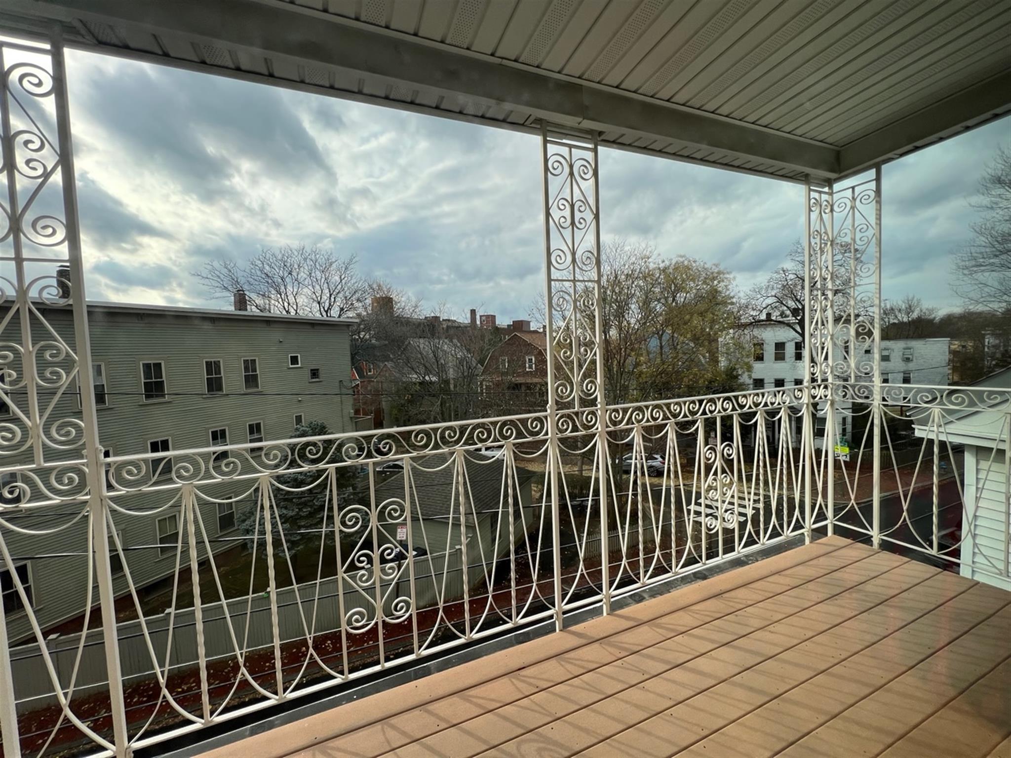 68 Line St, Union Square