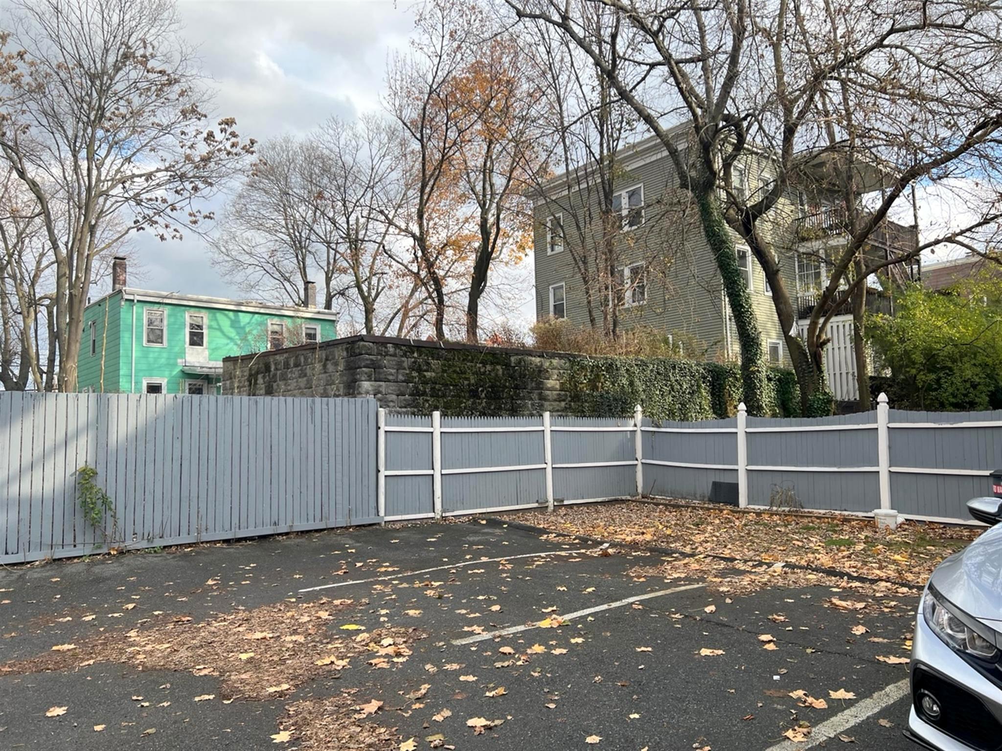 68 Line St, Ward Two