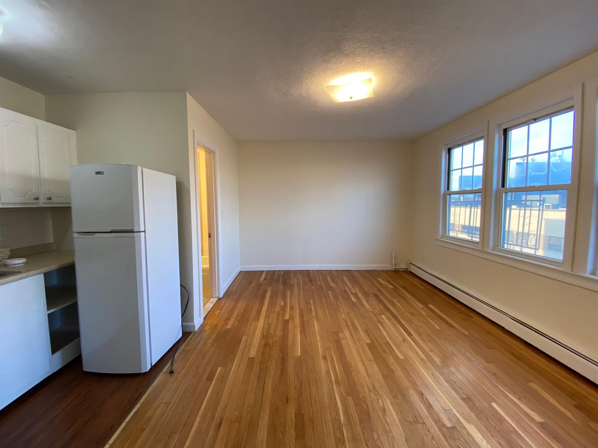 172 North Beacon St, Brighton