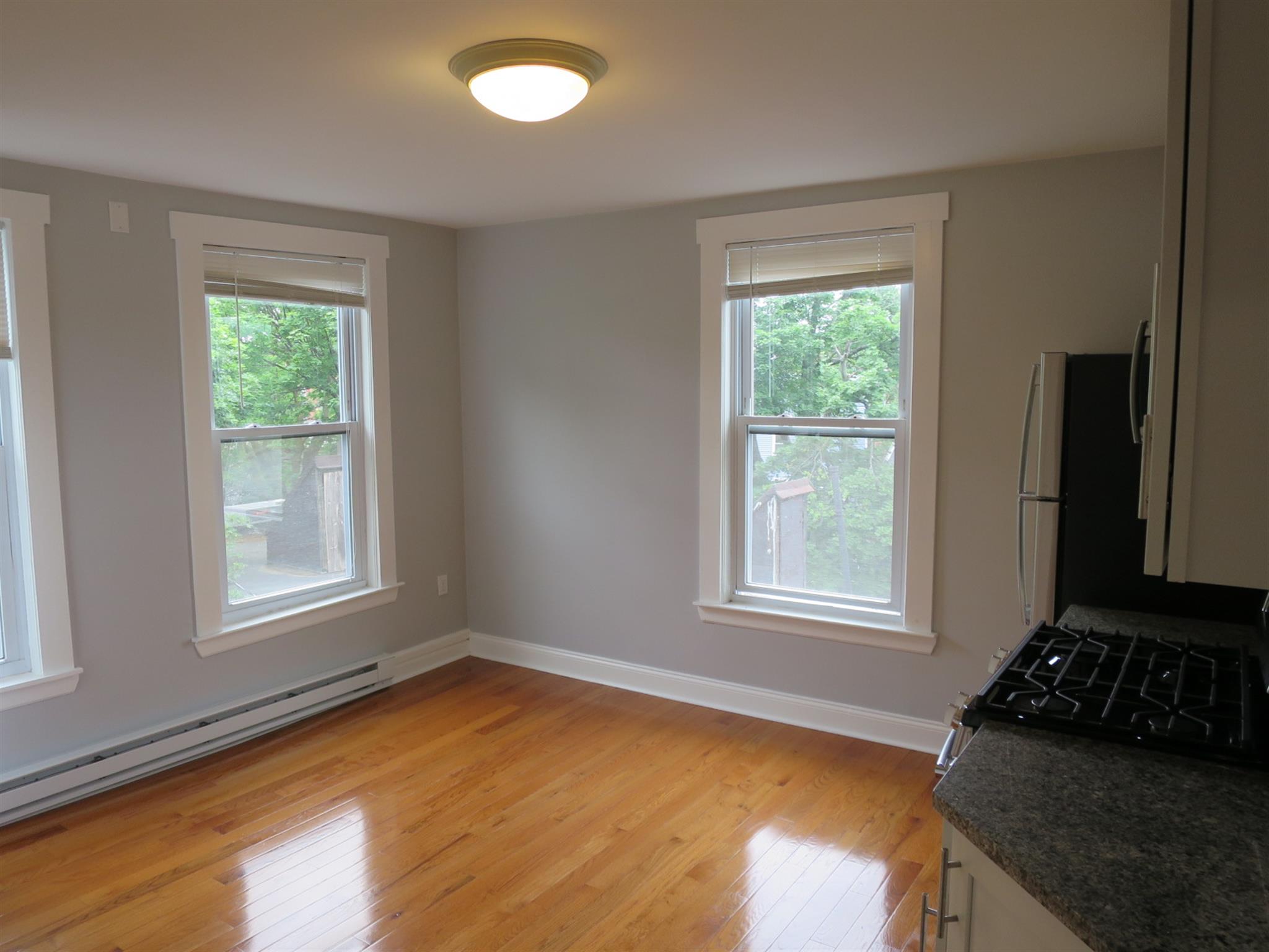 320 Somerville Ave, Union Square