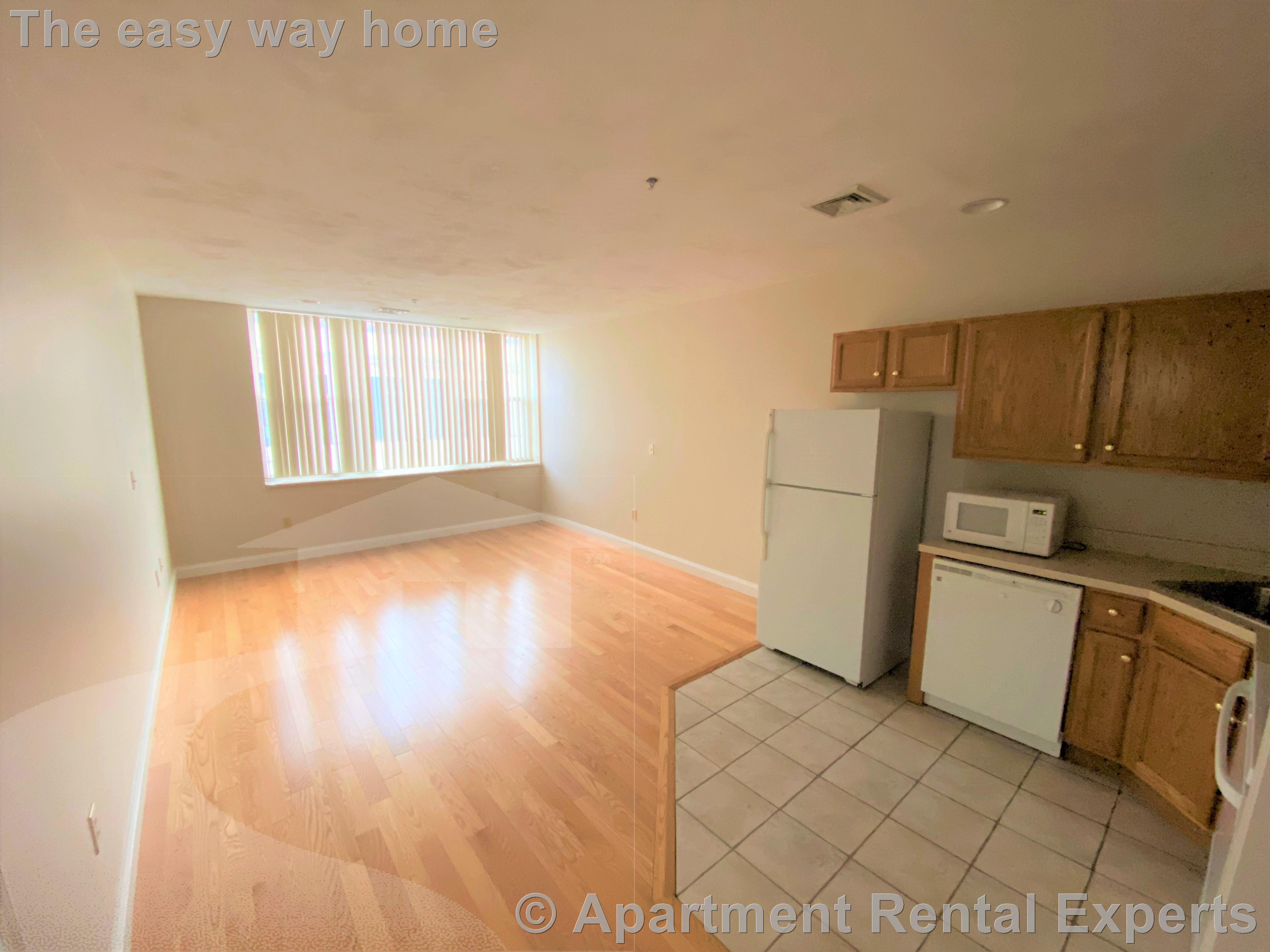 15 Pearl, Central Square