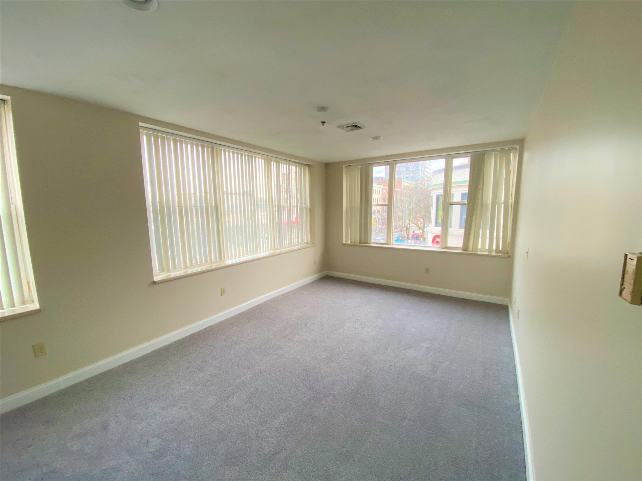 15 Pearl St, Central Square