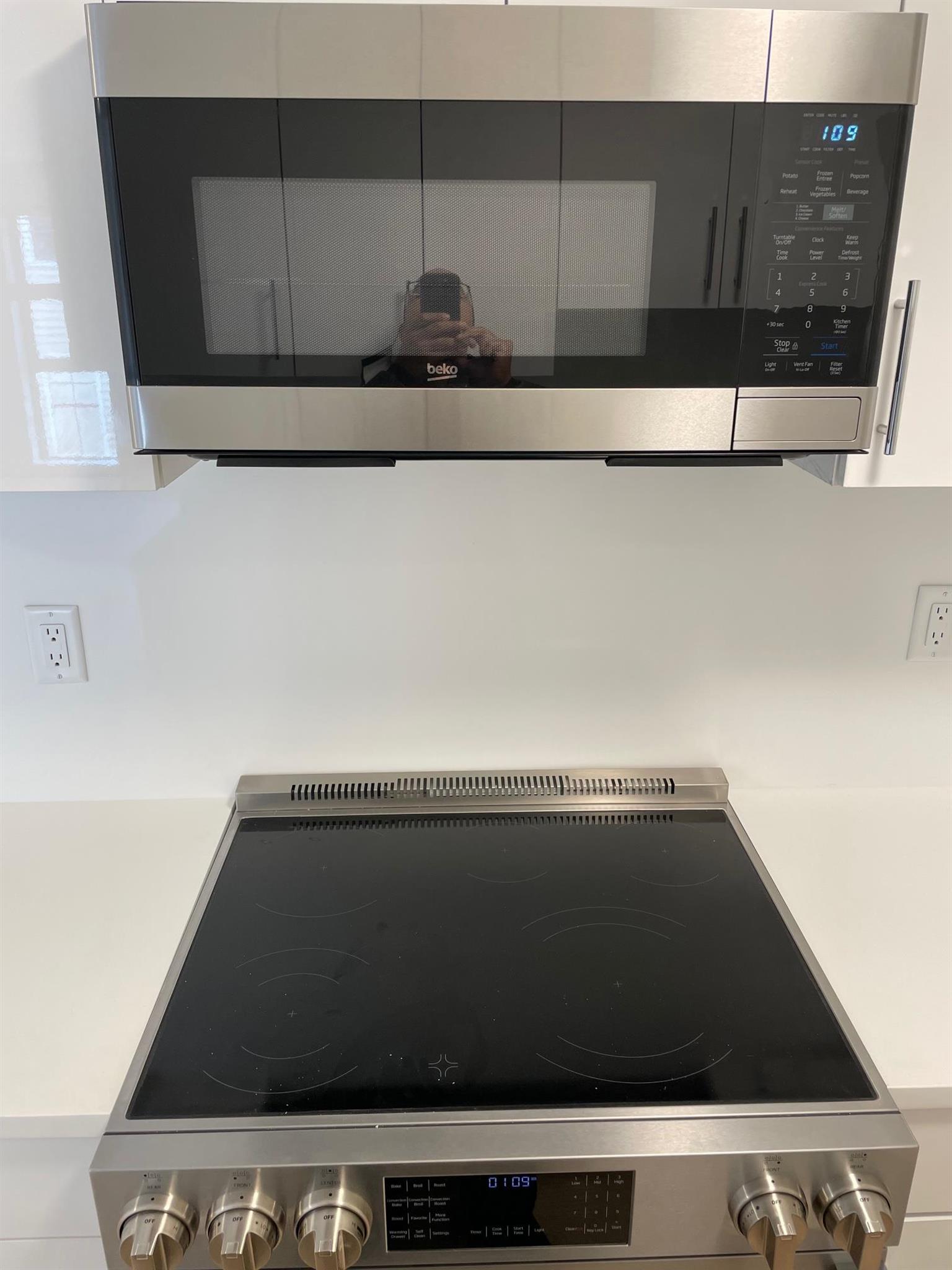 16 Trowbridge St, Central Square