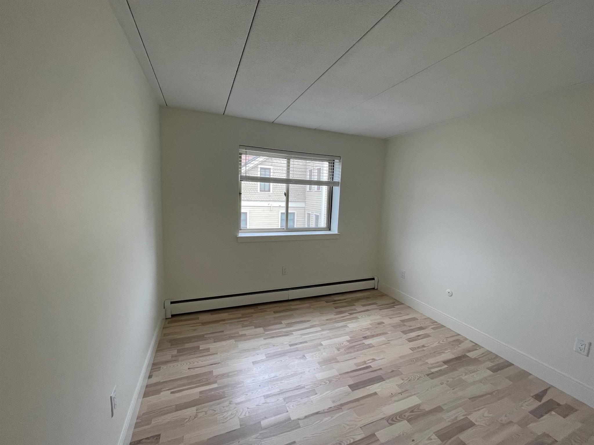 16 Trowbridge St, Central Square