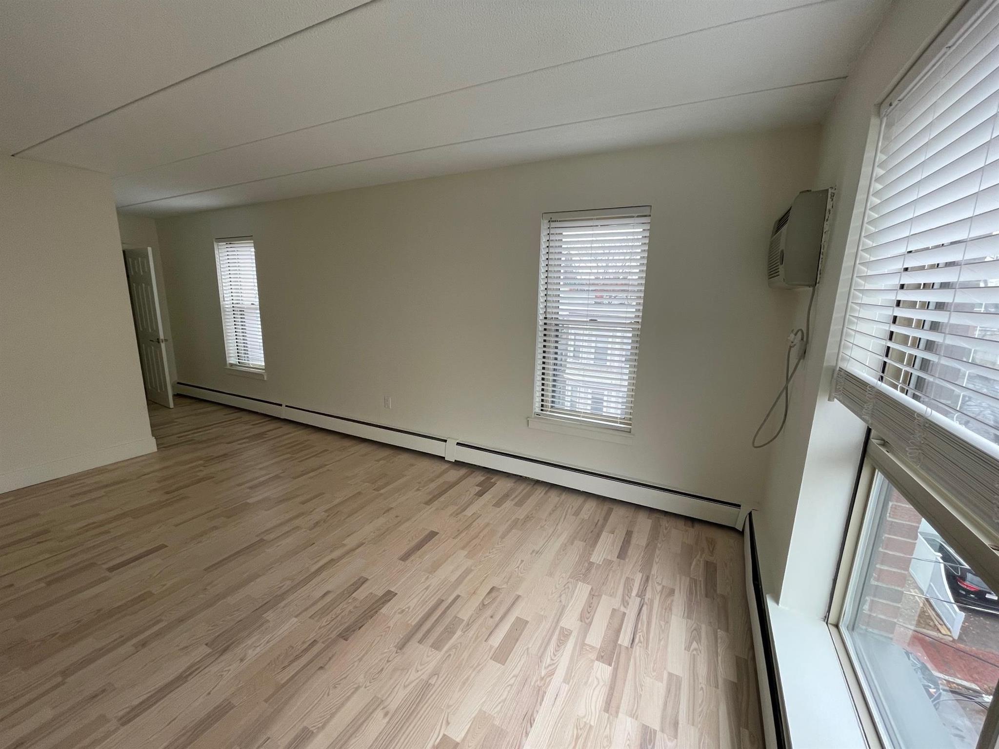 16 Trowbridge St, Harvard Square