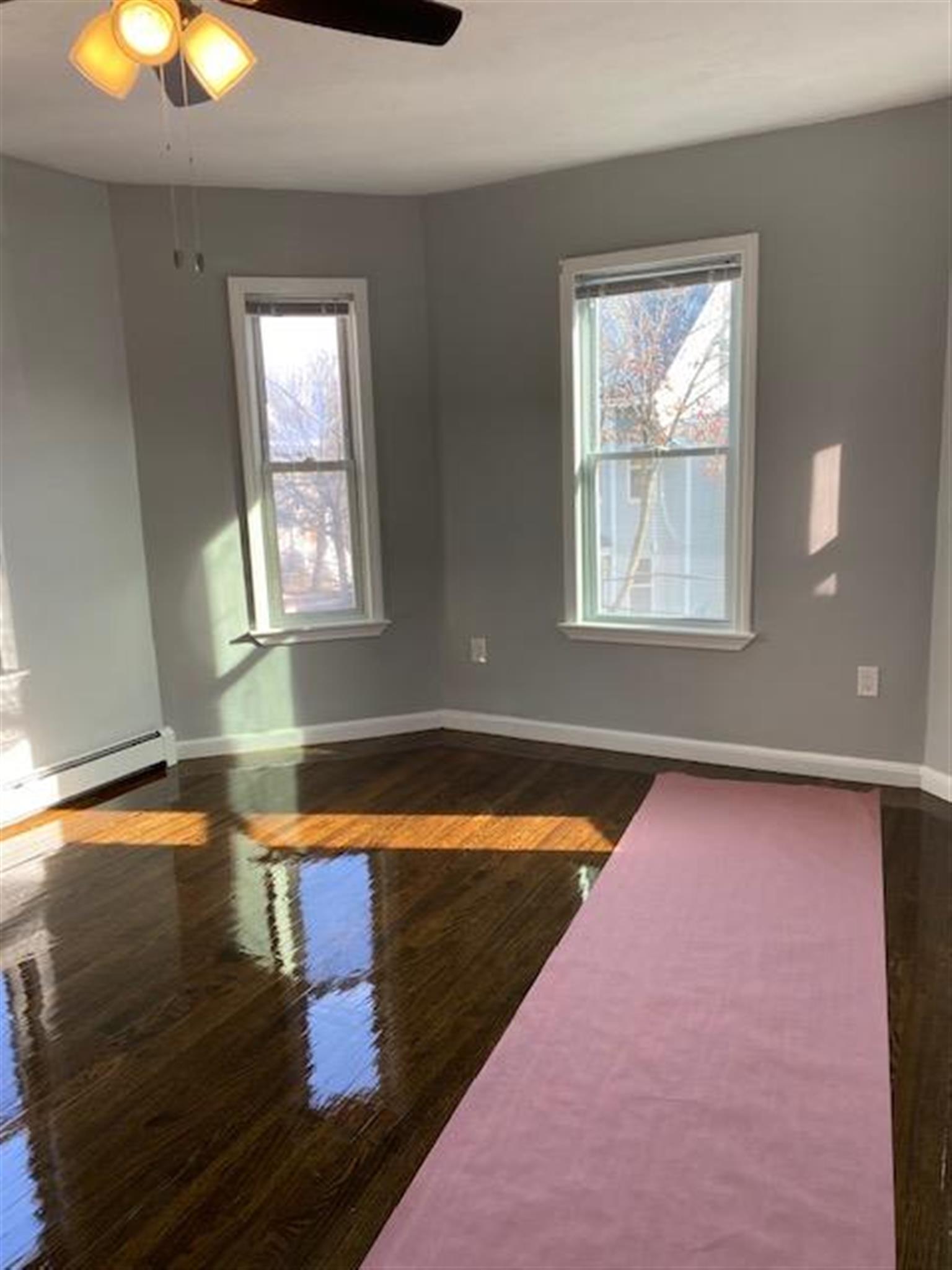 8 Essex St, Gilman Square