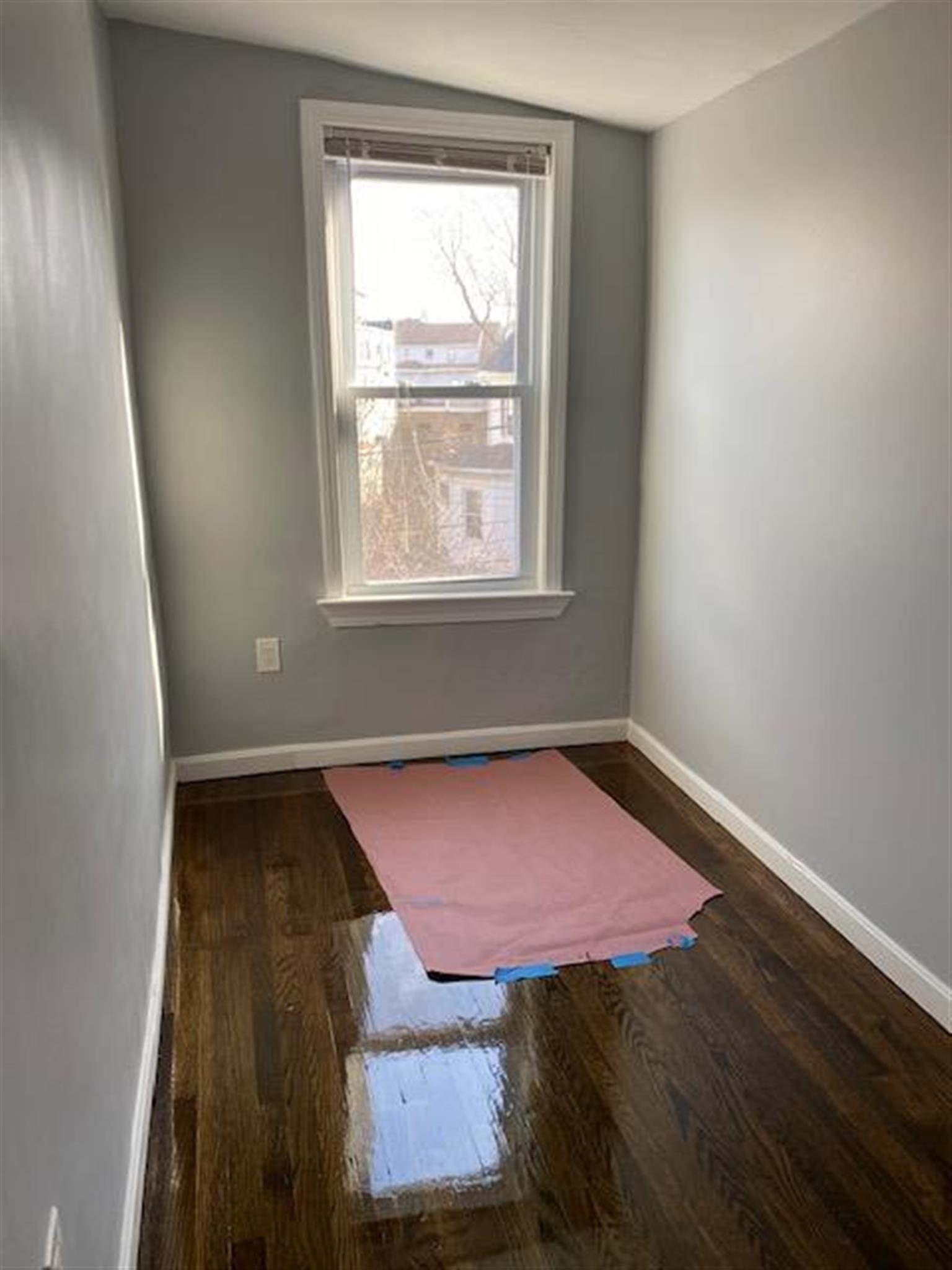 8 Essex St, Gilman Square