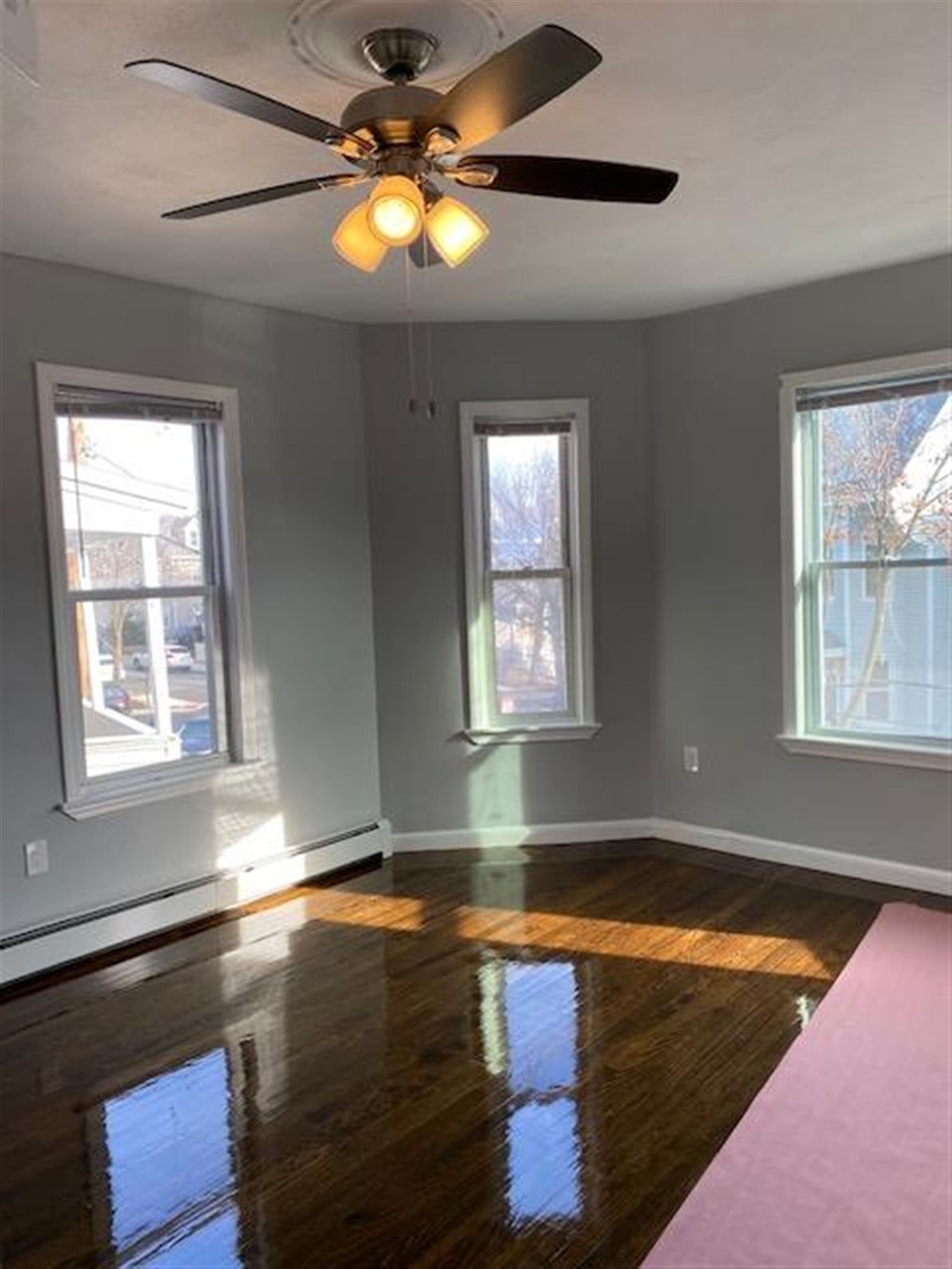 8 Essex St, Gilman Square