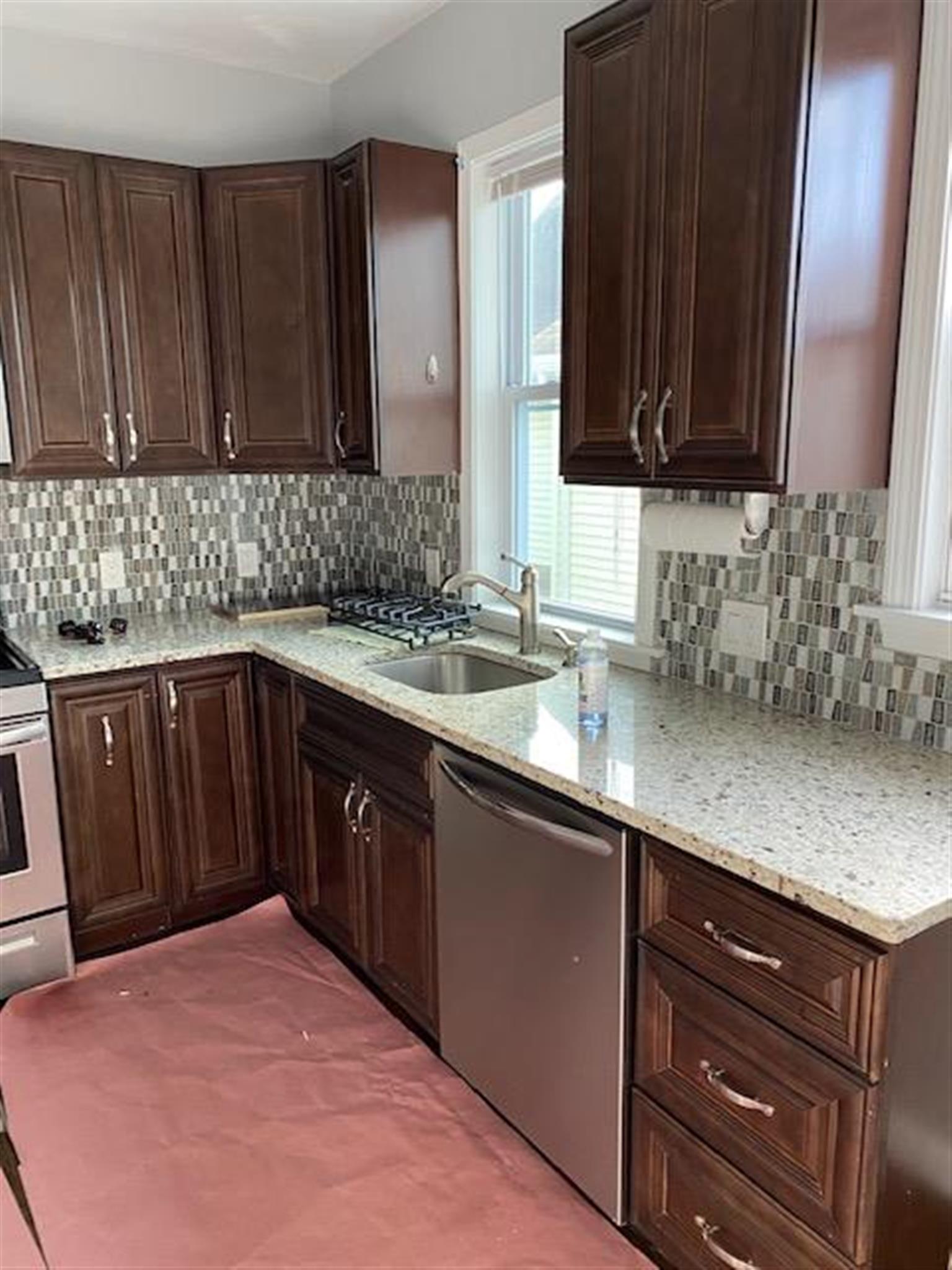 10 Essex St, Winter Hill