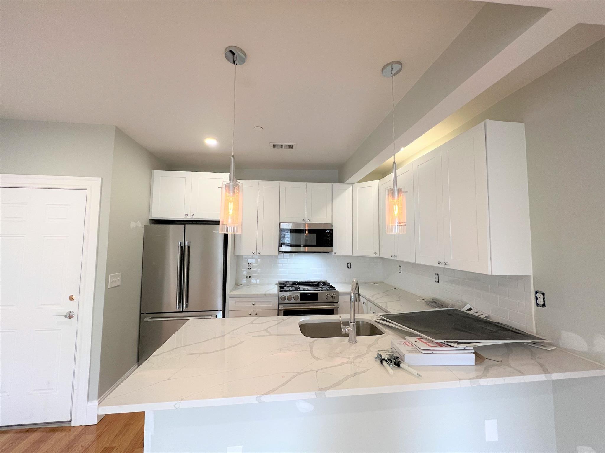 71 Pearl St, East Somerville