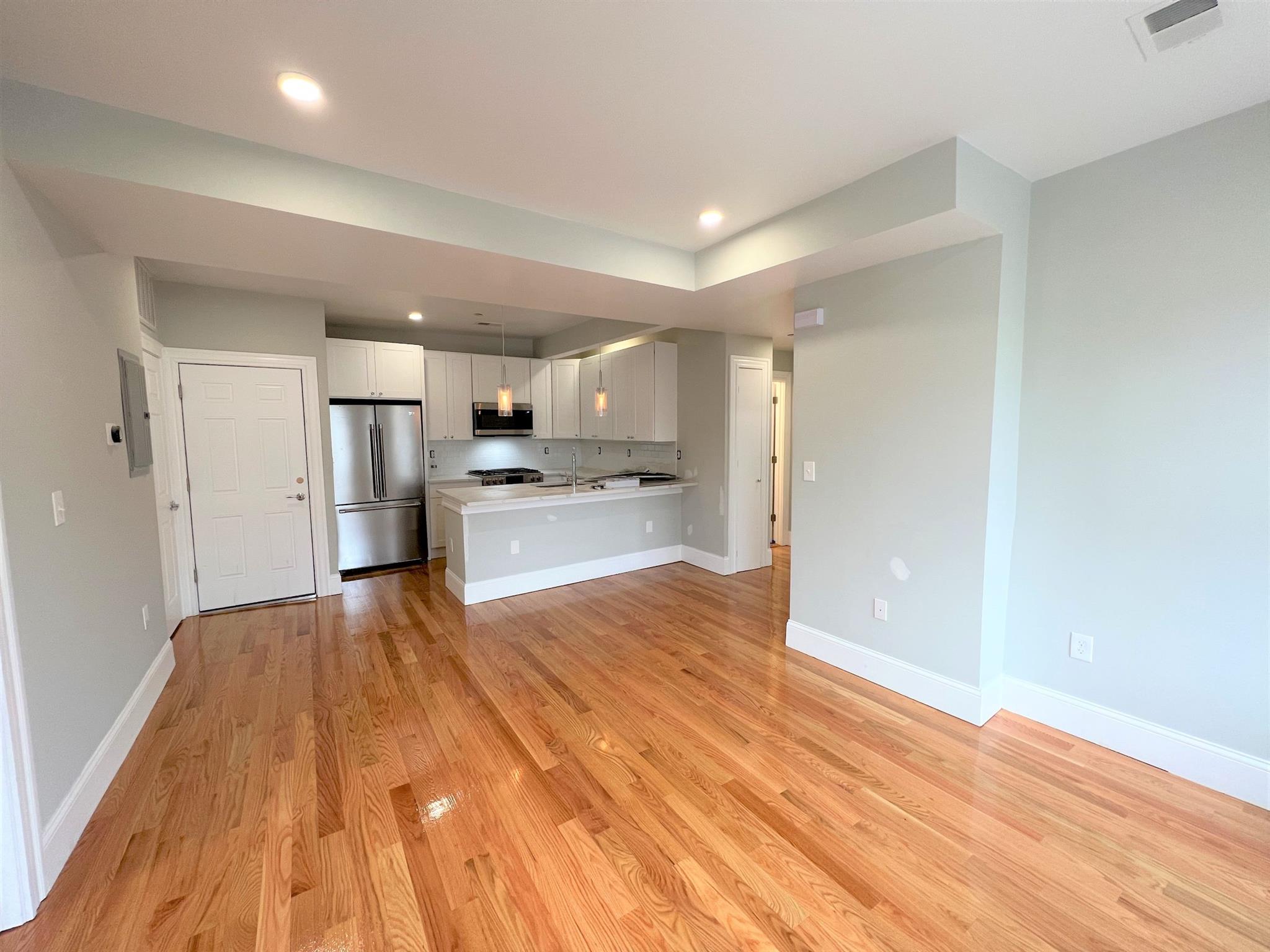 71 Pearl St, East Somerville