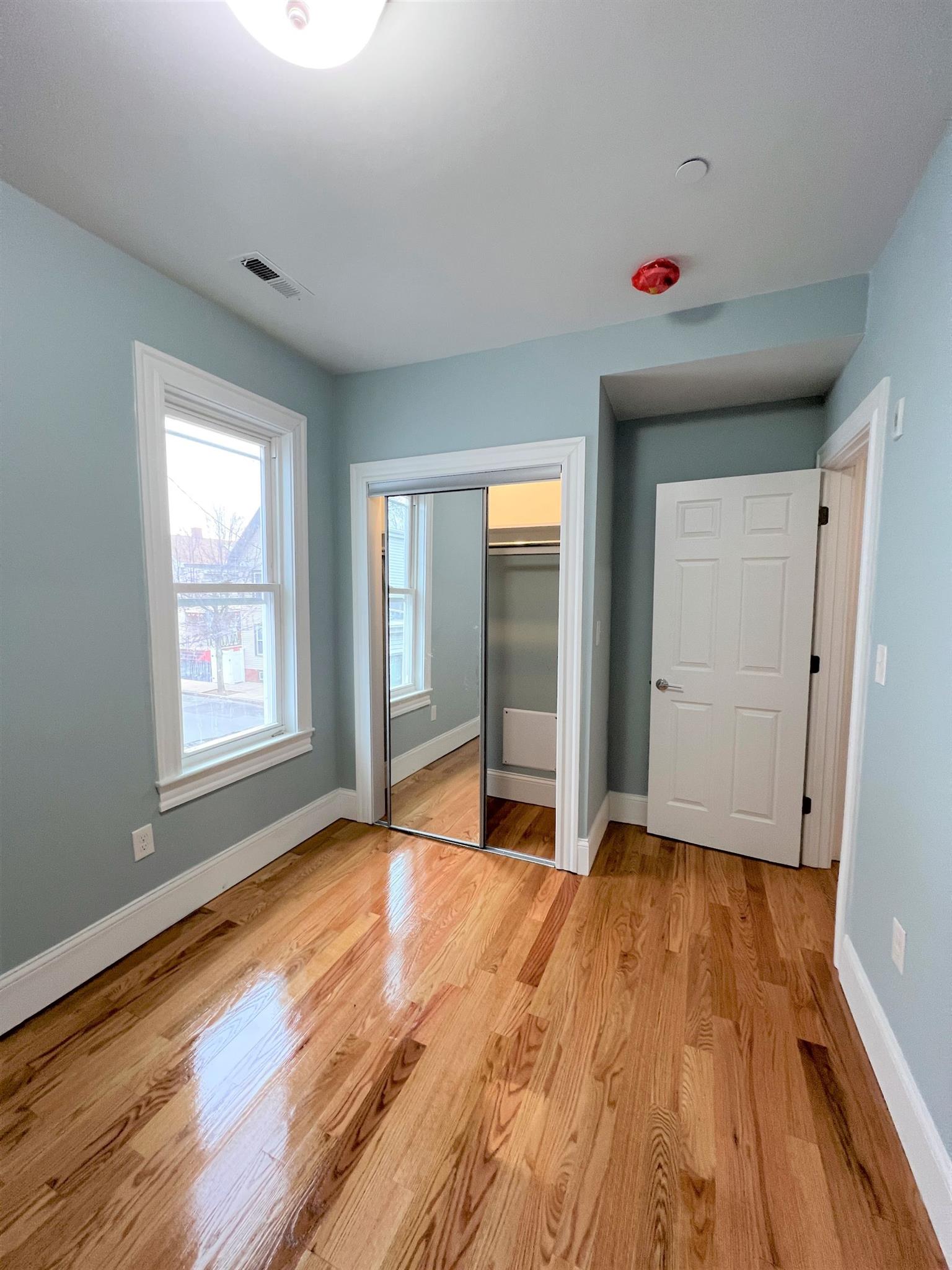 71 Pearl St, East Somerville