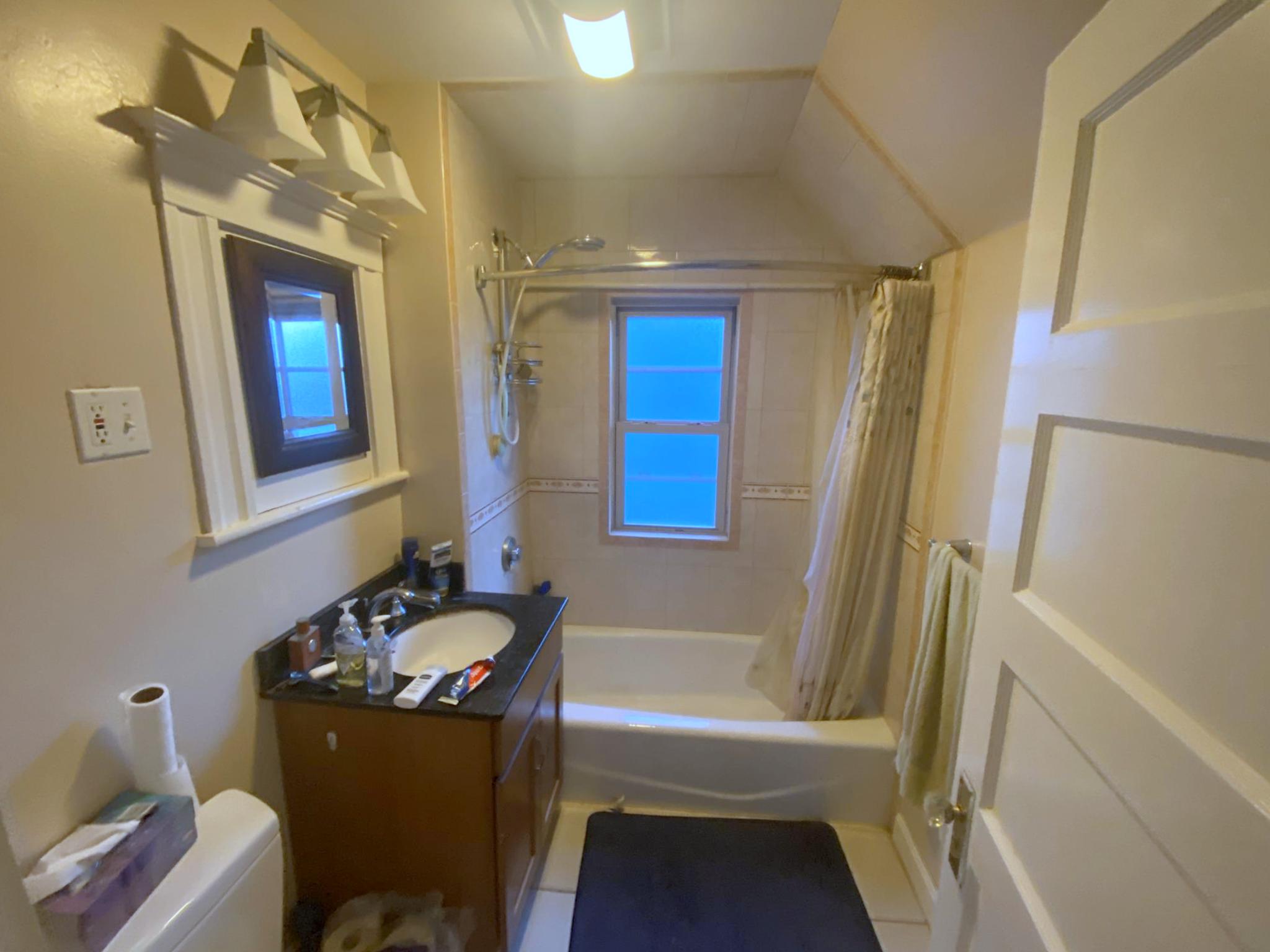 125 Highland Rd, Davis Square