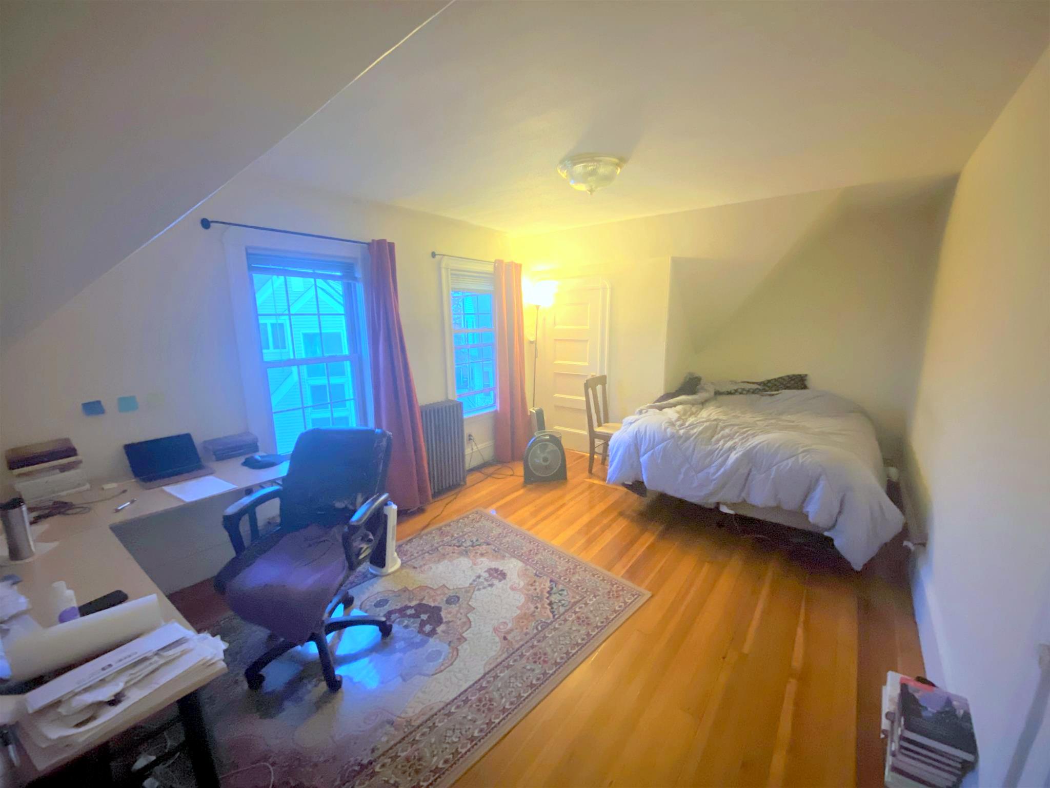 125 Highland Rd, Davis Square