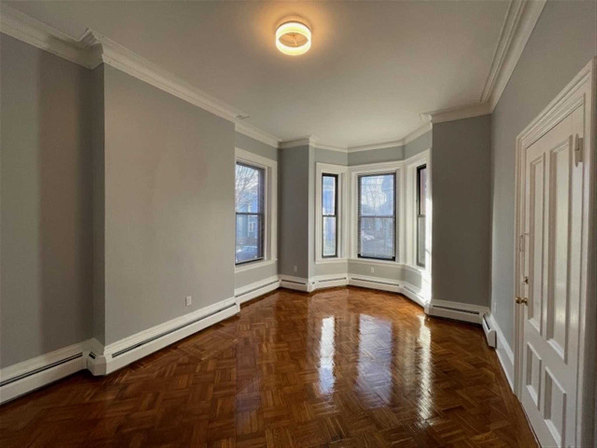 55 Adams St, Magoun Square