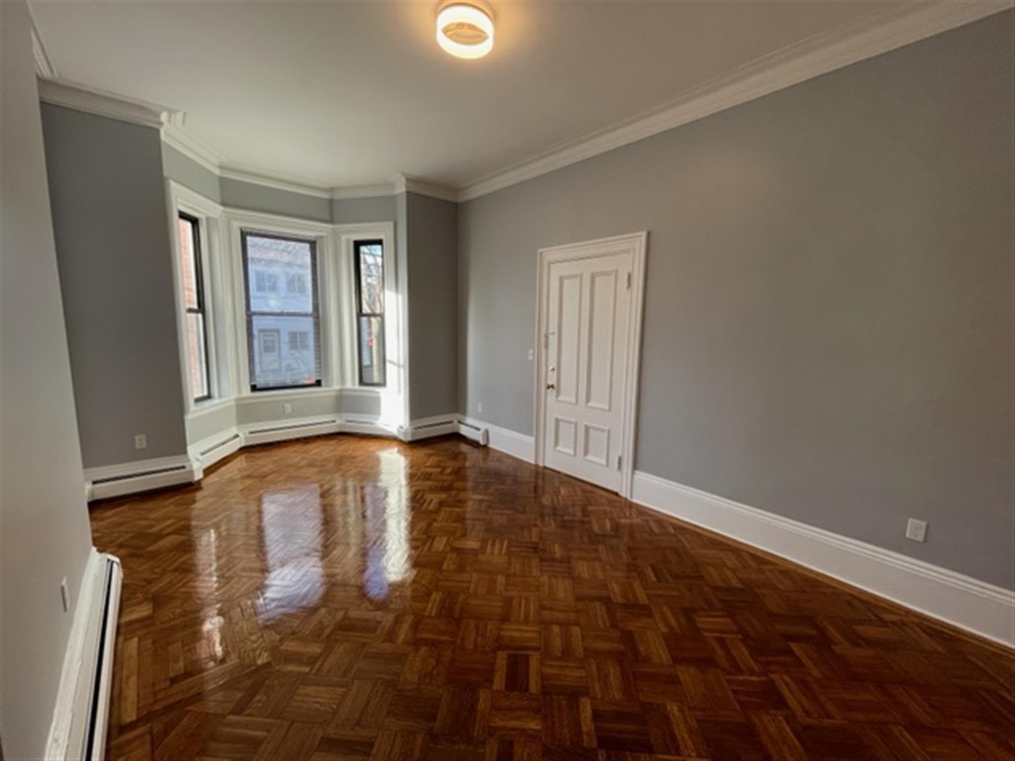 55 Adams St, Magoun Square