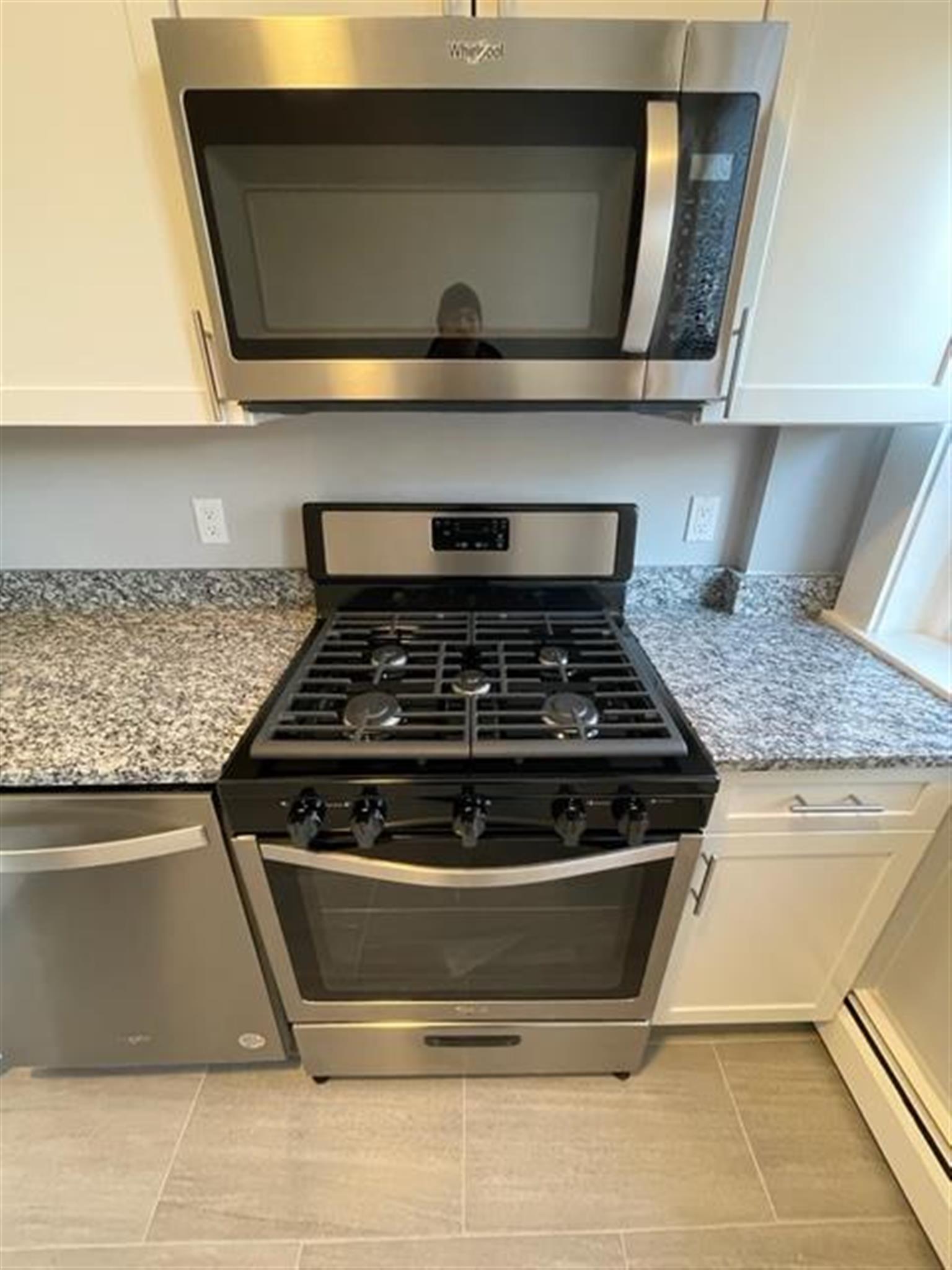 55 Adams St, Magoun Square