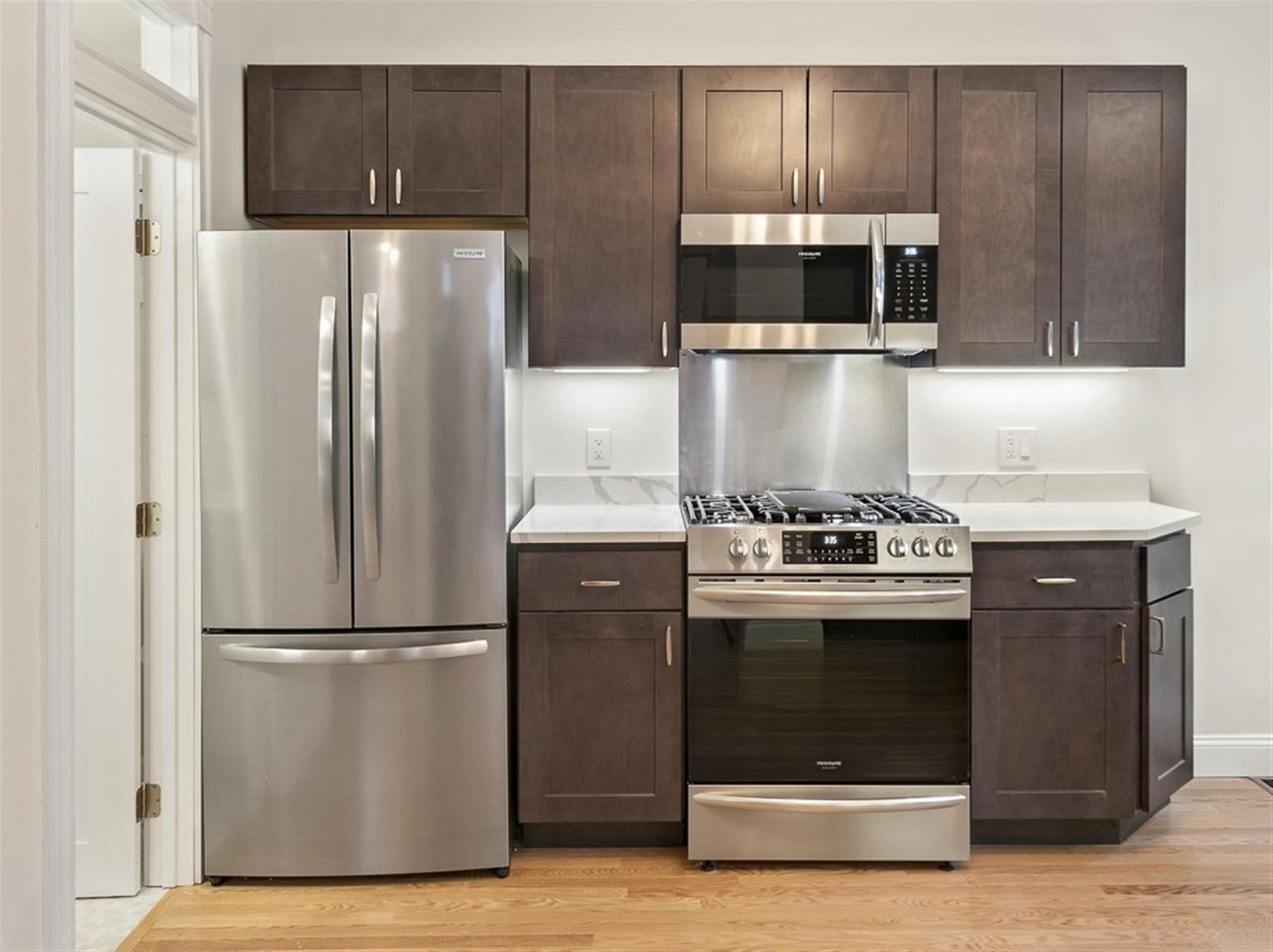 38 Myrtle Ave, Harvard Square