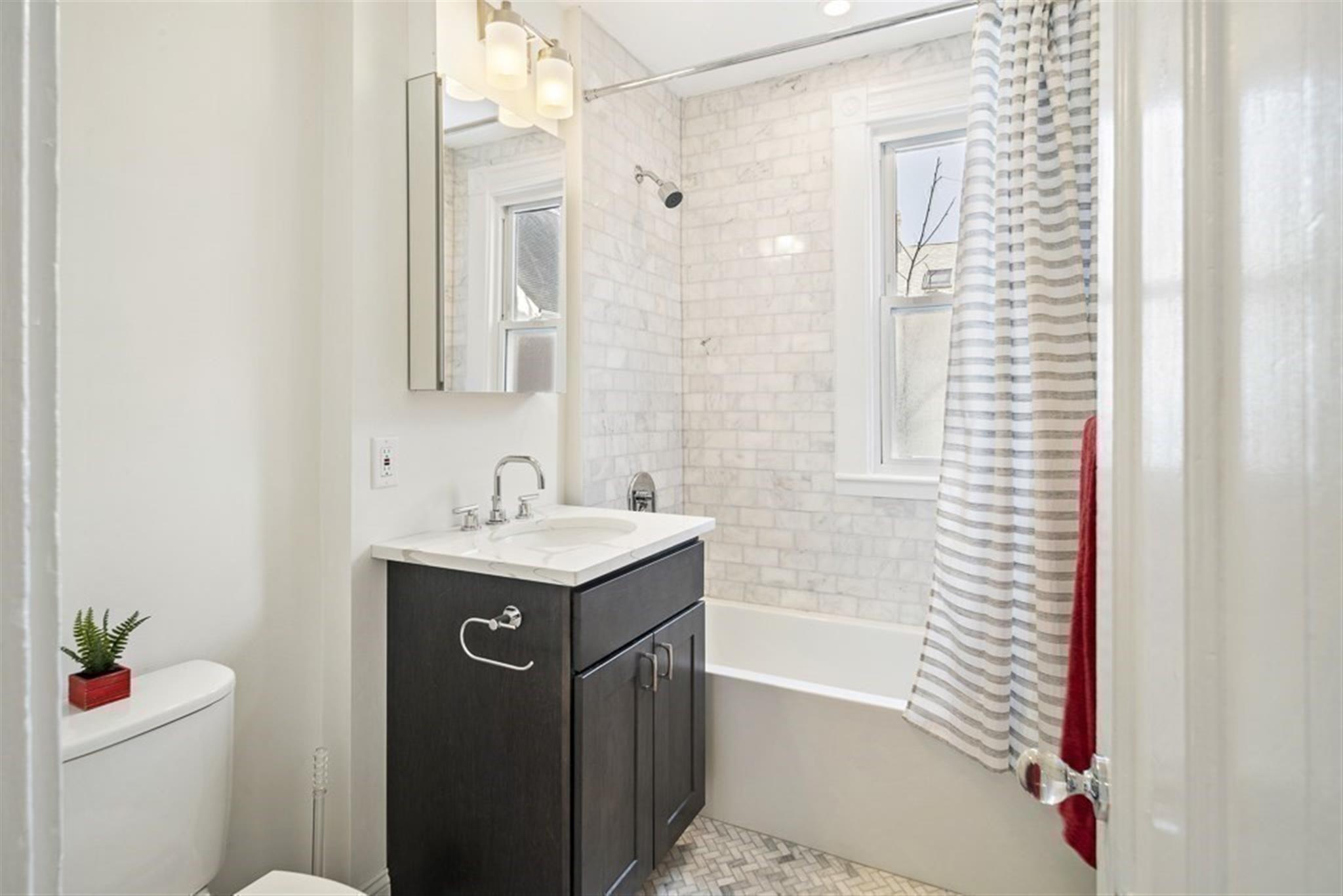 38 Myrtle Ave, Harvard Square