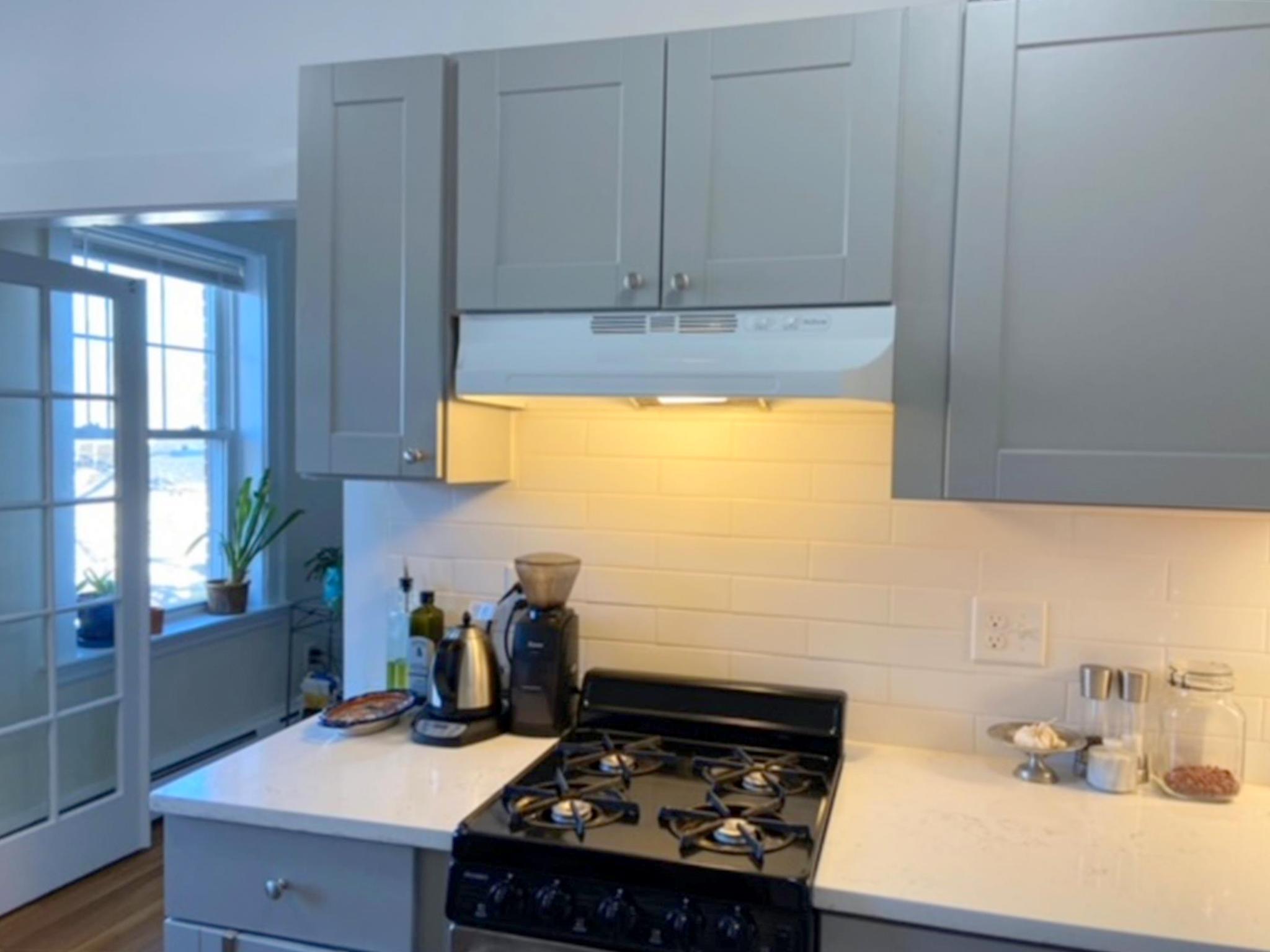 36 College Ave, Davis Square