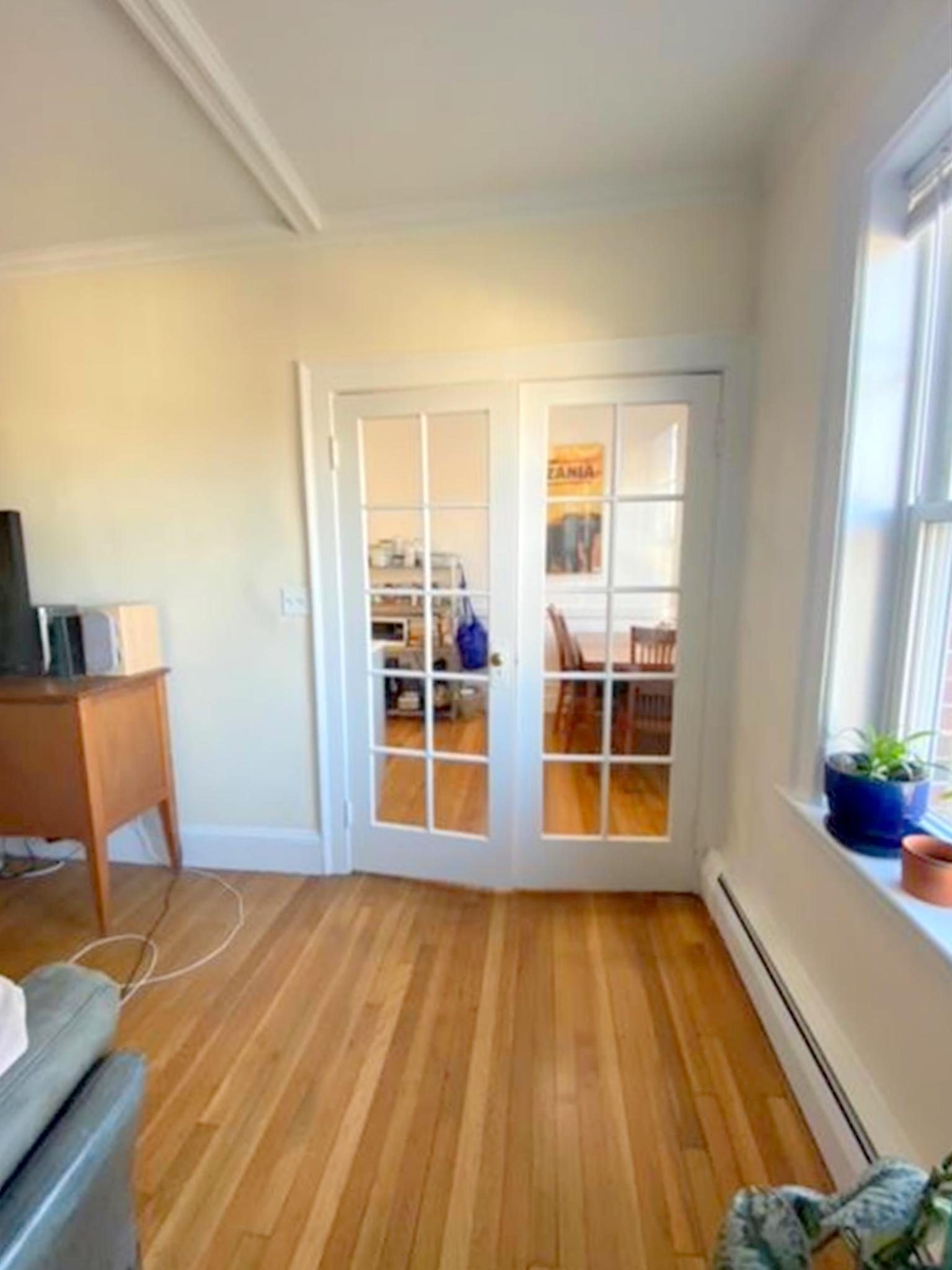 36 College Ave, Davis Square