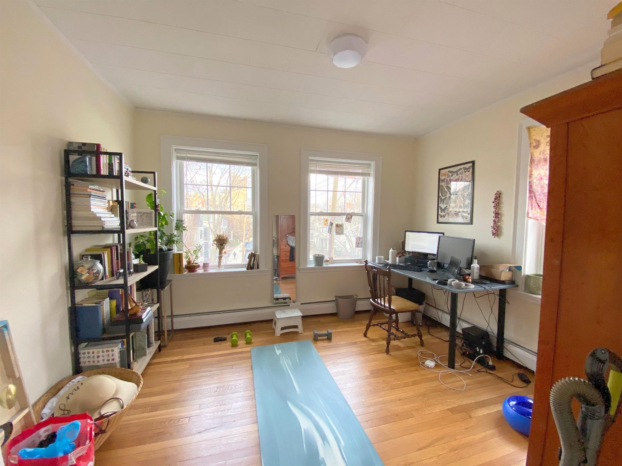 36 College Ave, Davis Square