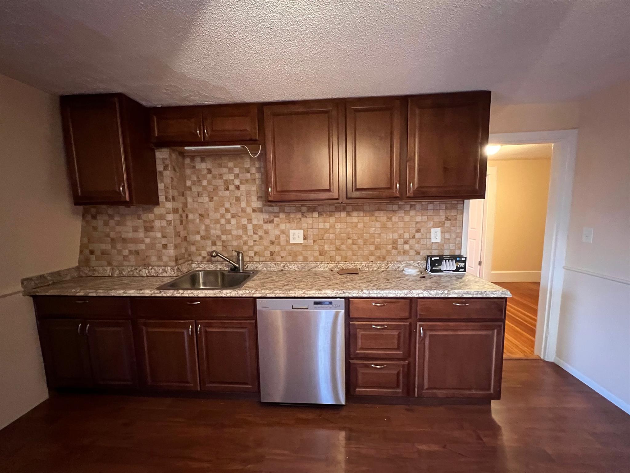 41 Mount Vernon St, Winter Hill