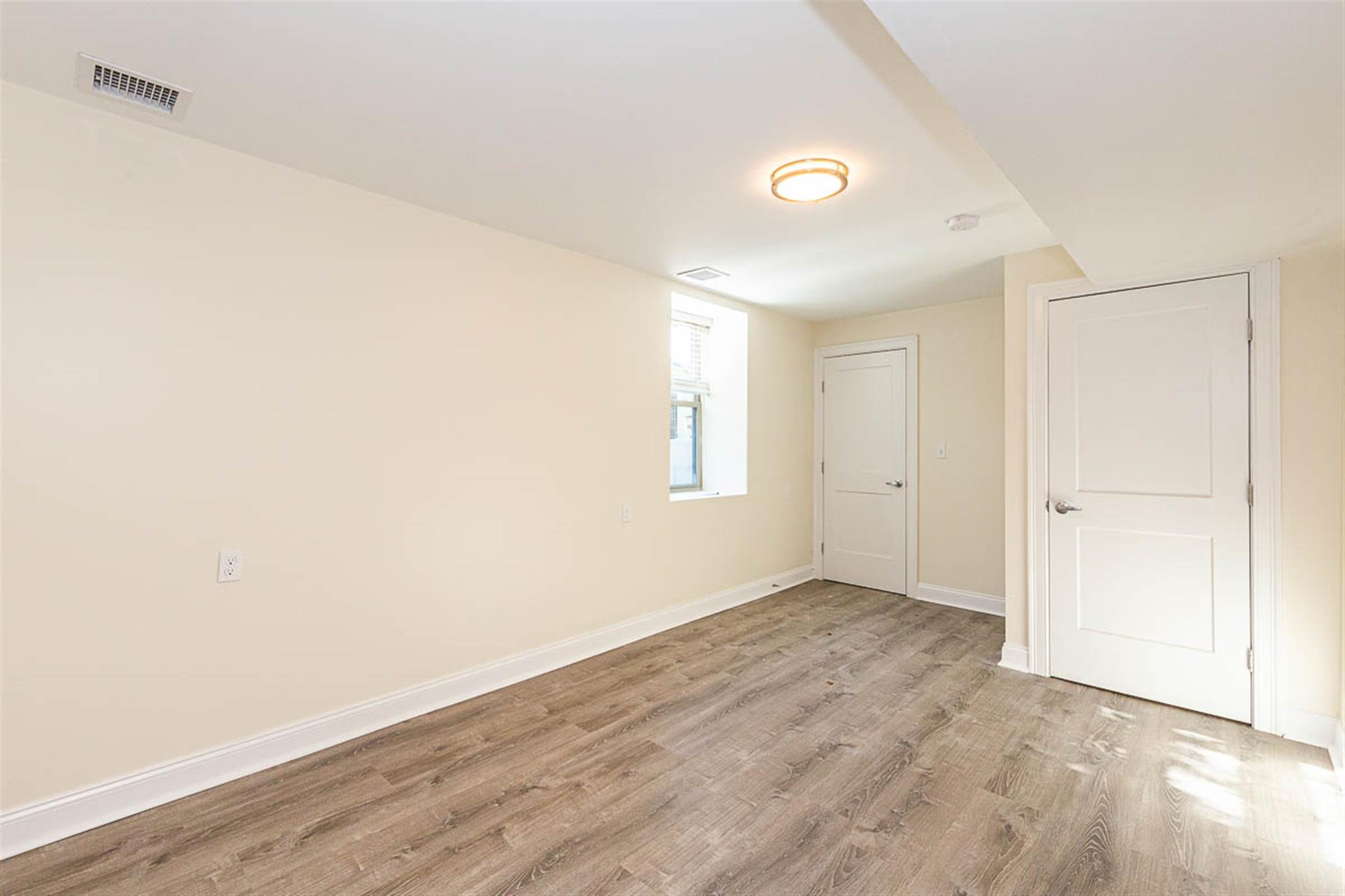 39 Harvard St, Medford