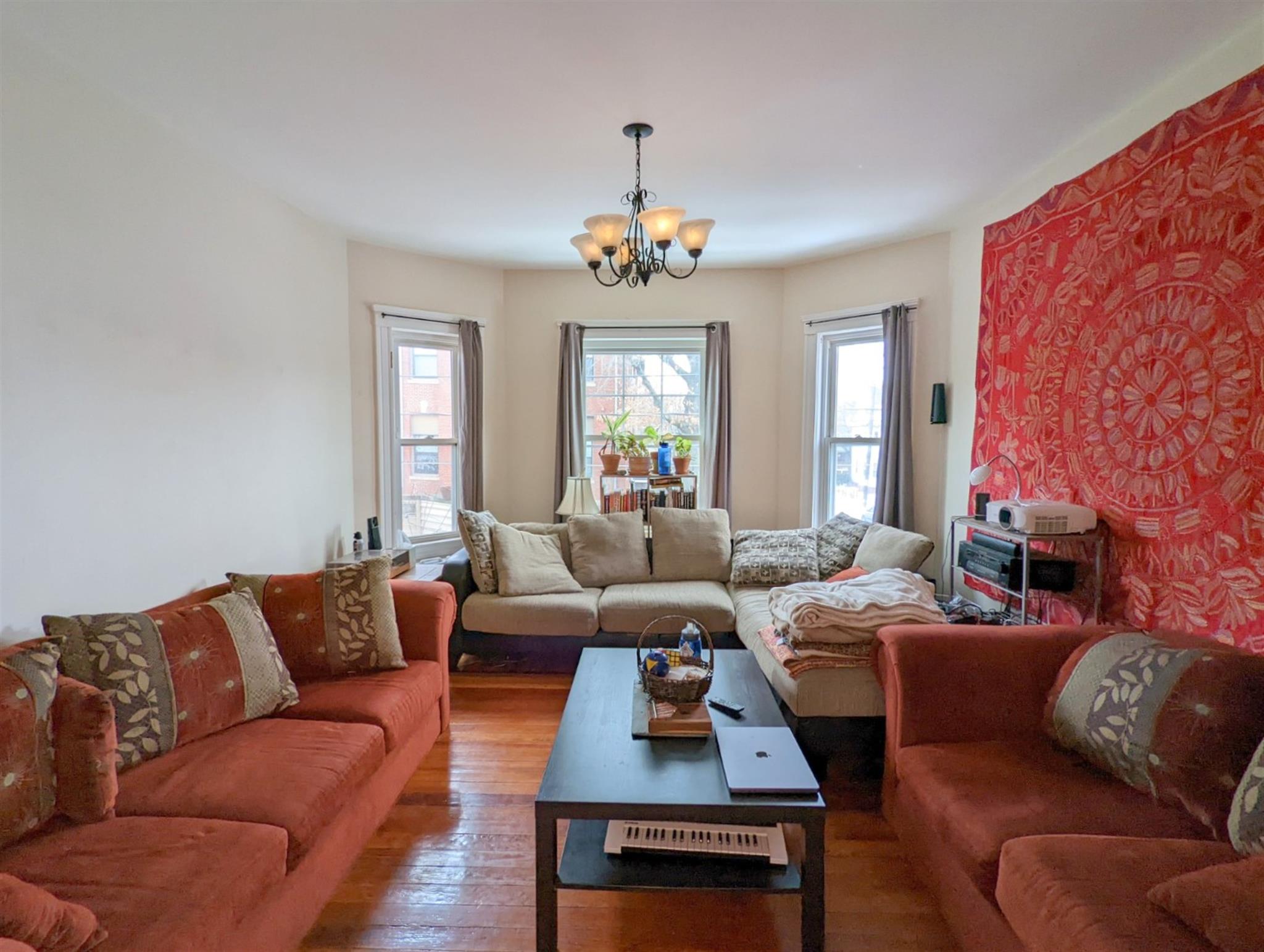 57 Josephine Ave, Davis Square