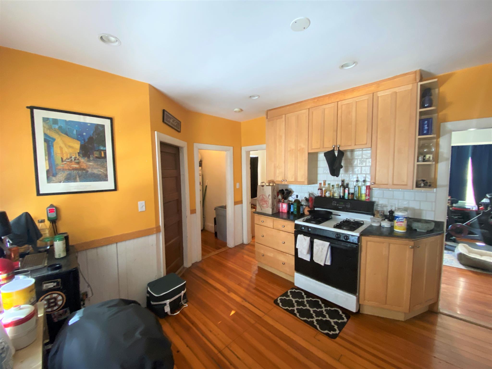 42 Newbern Ave, Medford