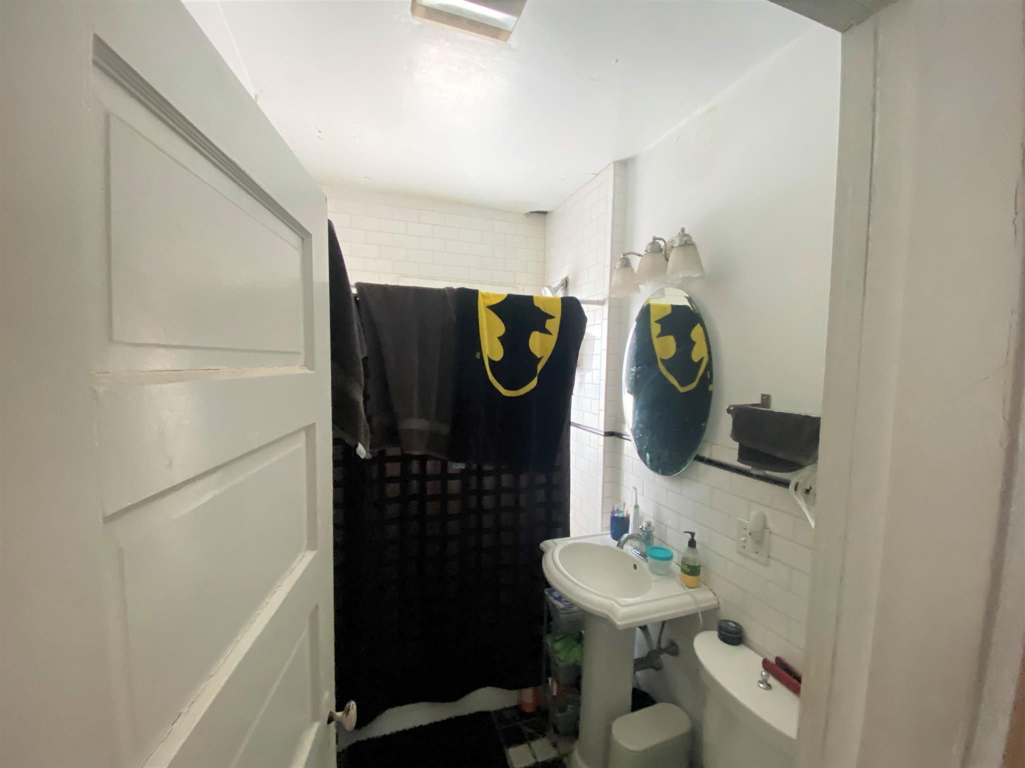 42 Newbern Ave, Medford