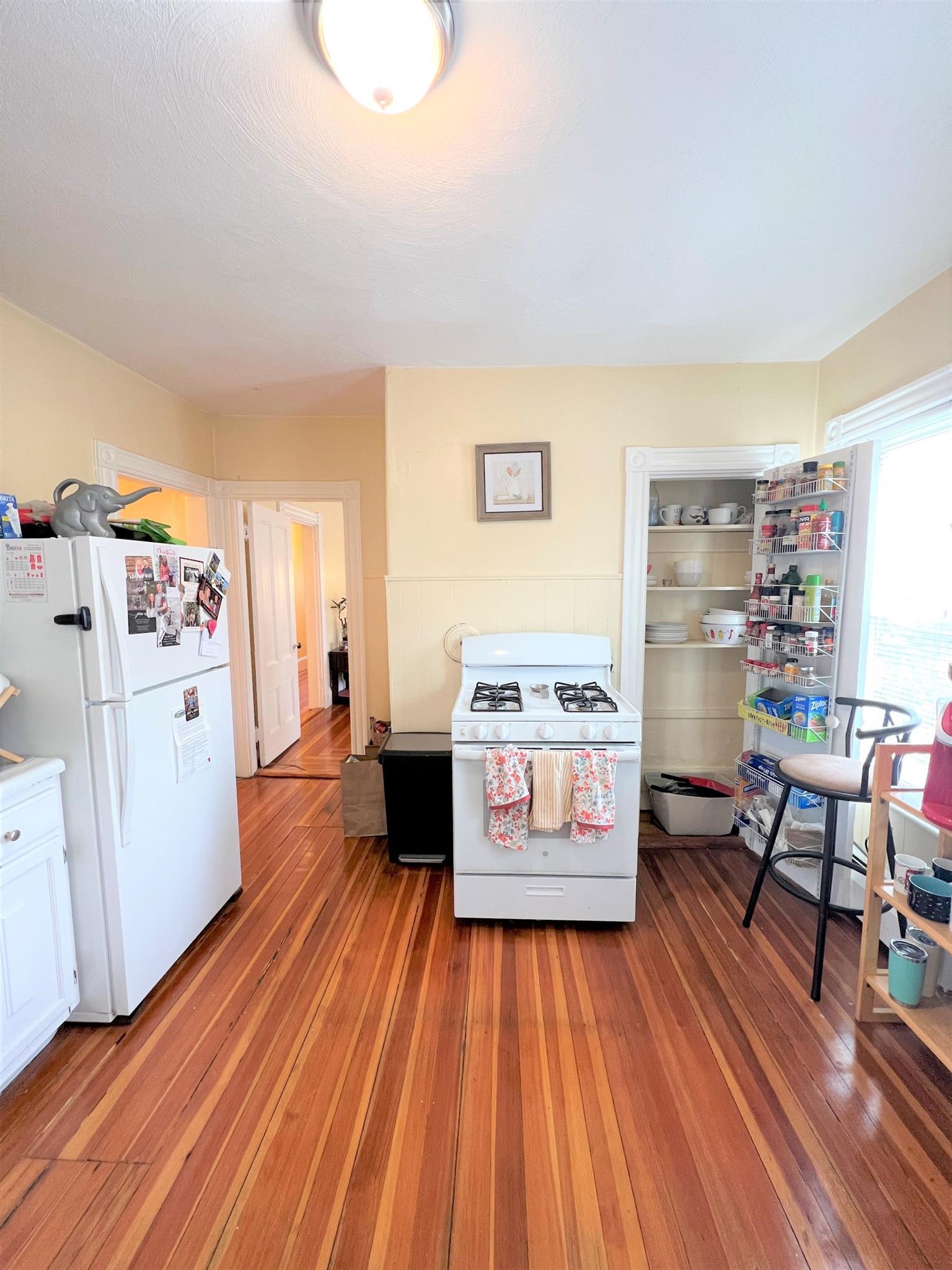 2 Gilson Ter, Porter Square