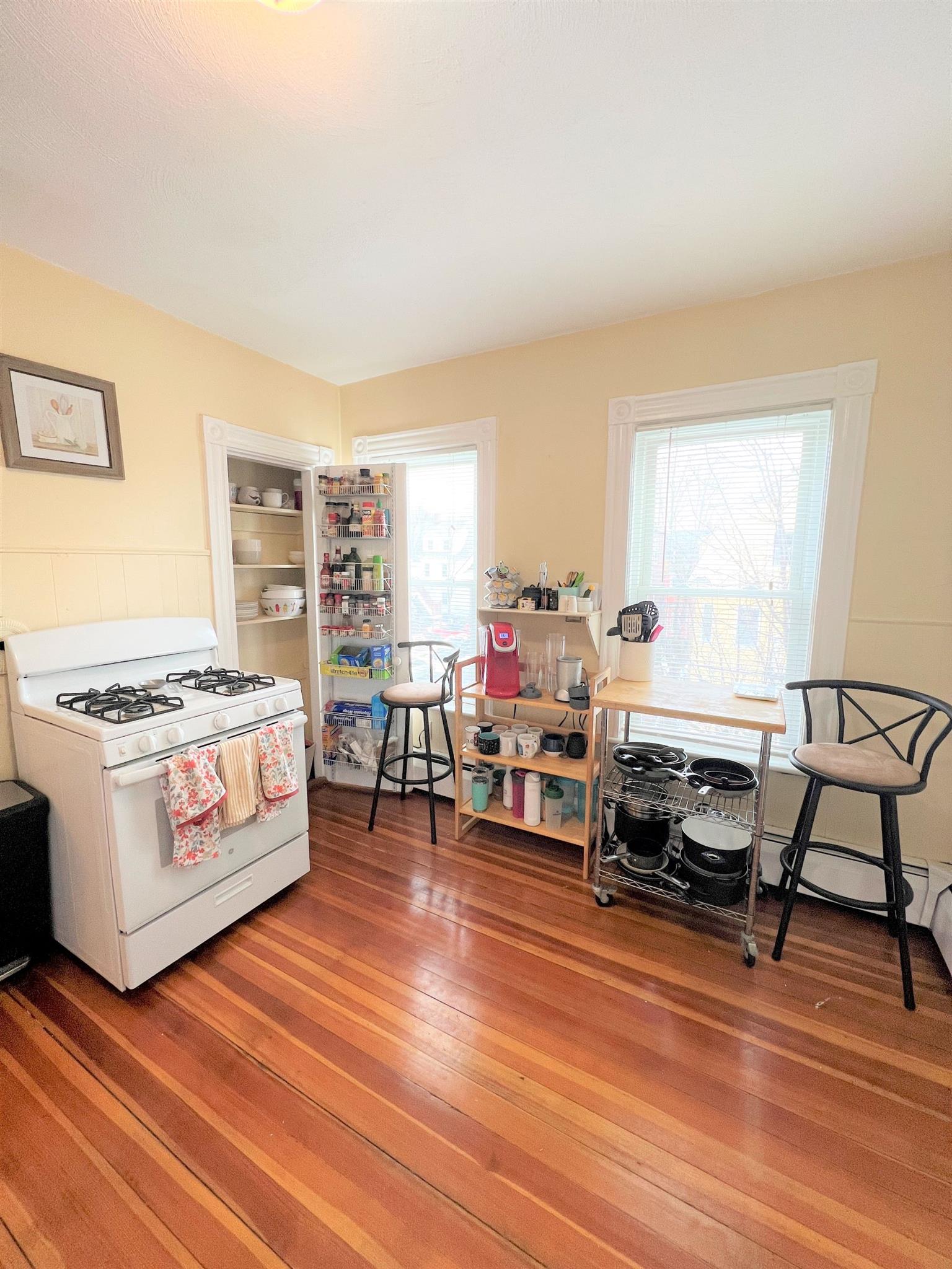 2 Gilson Ter, Porter Square