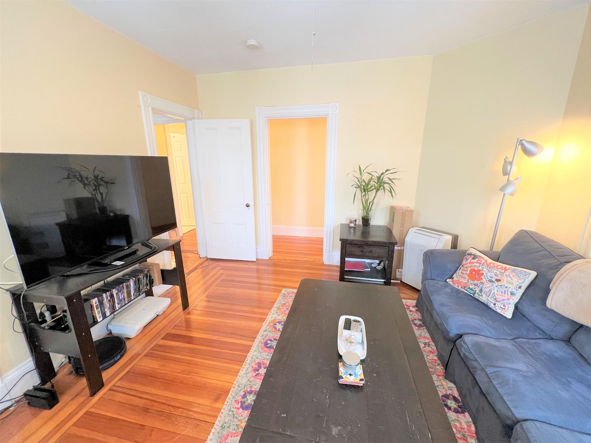 2 Gilson Ter, Porter Square