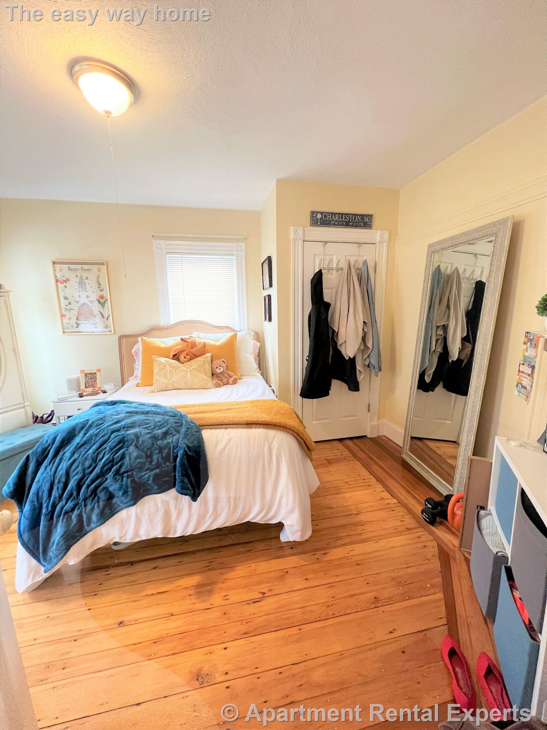 2 Gilson Terr, Porter Square