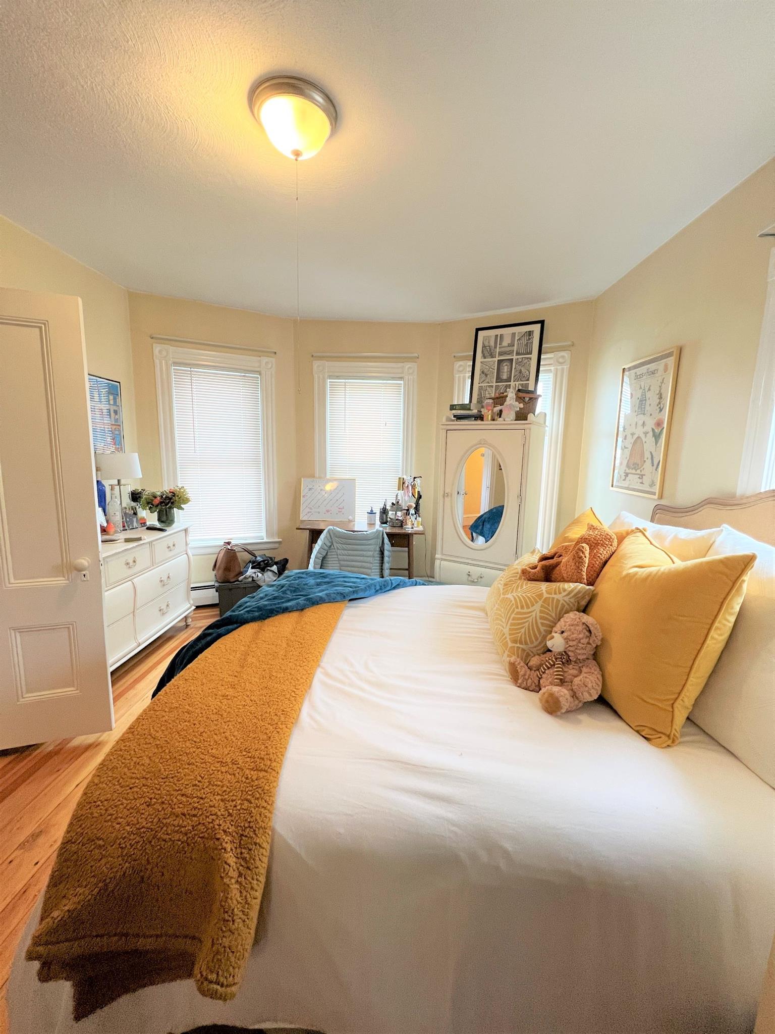 2 Gilson Ter, Porter Square