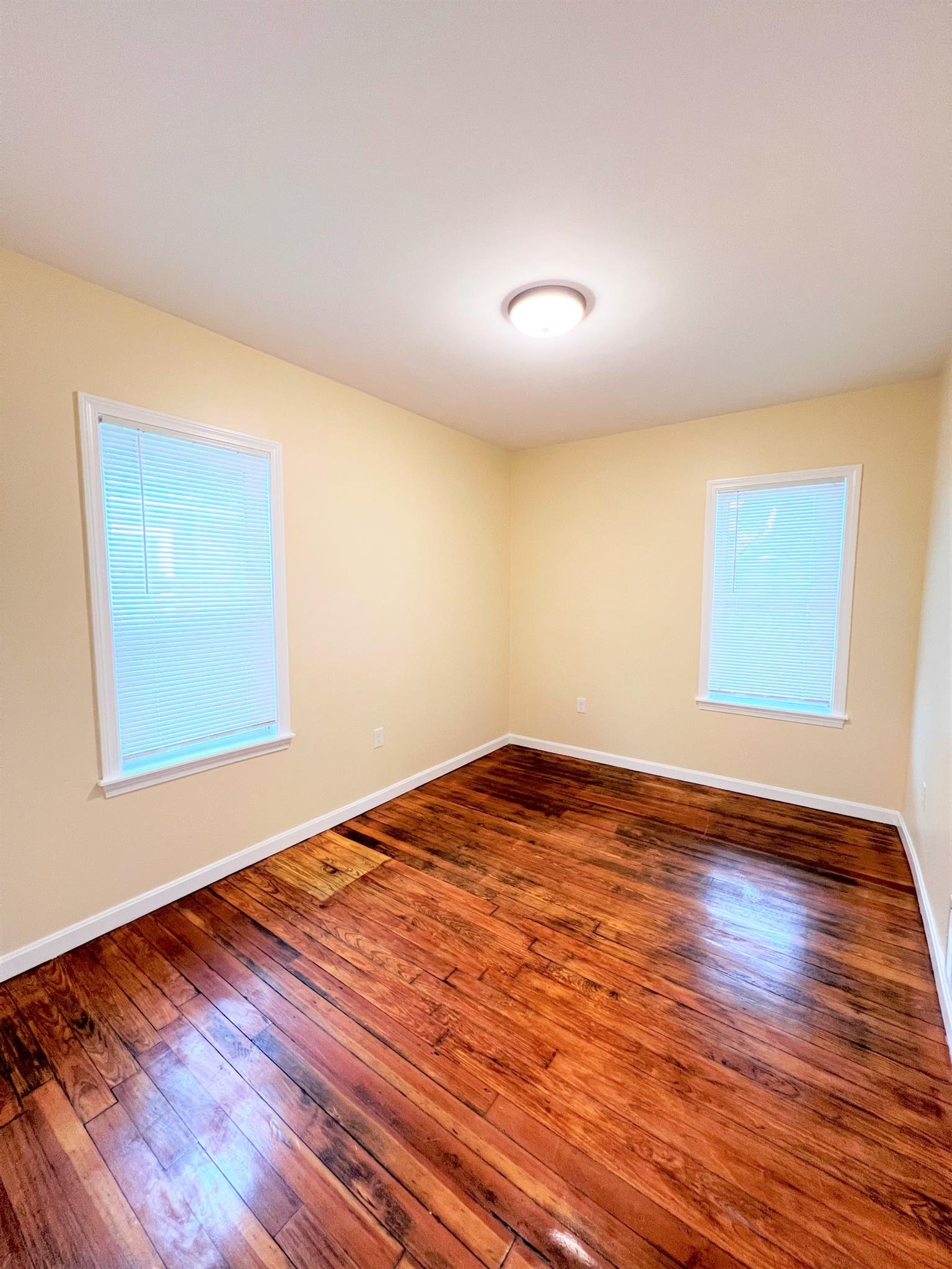 227 Holland St, Davis Square