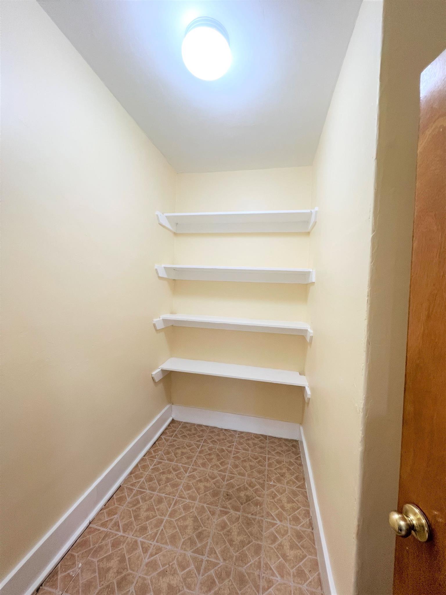 227 Holland St, Davis Square