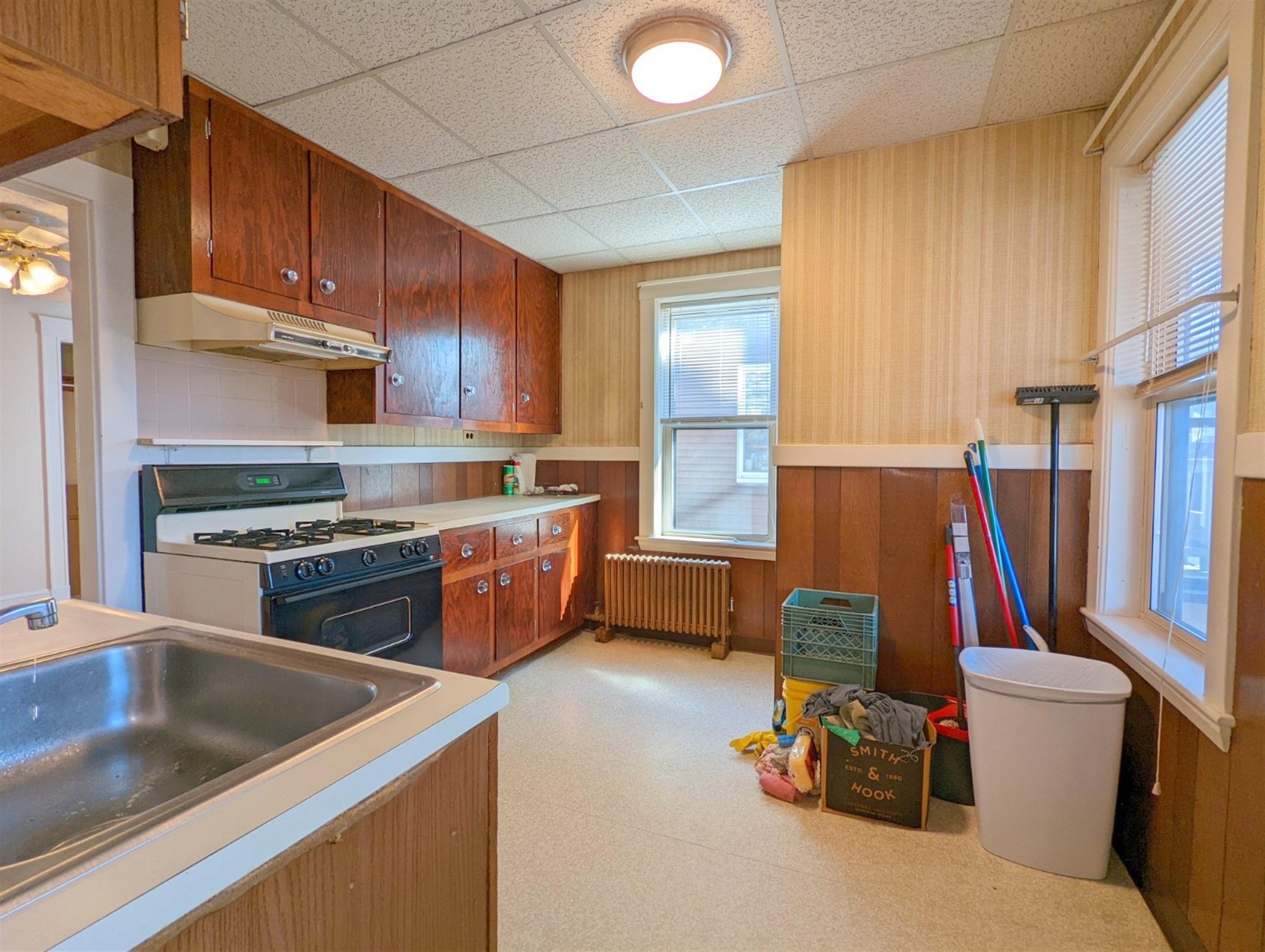 129 Boston Ave, Medford