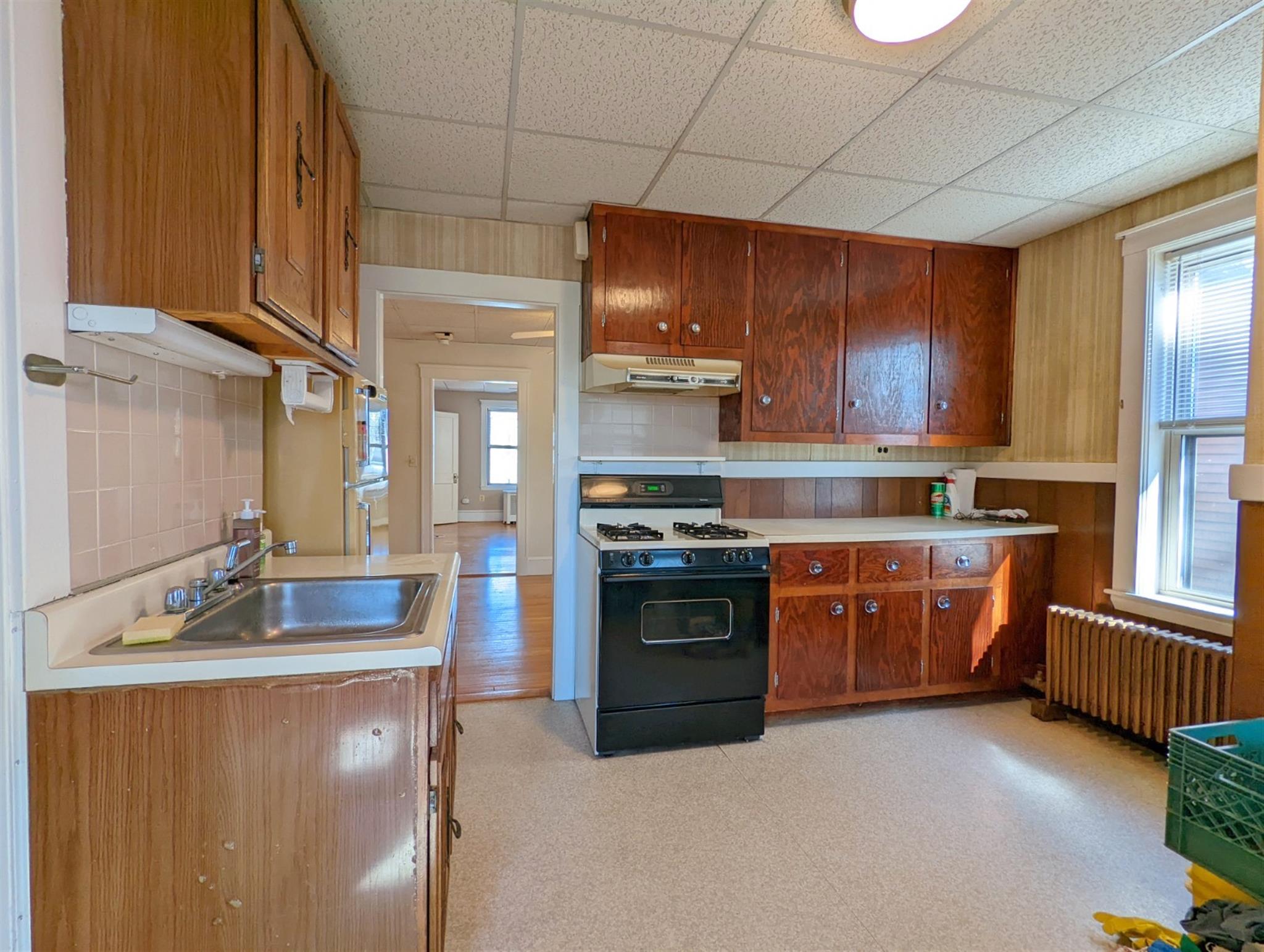 129 Boston Ave, Medford