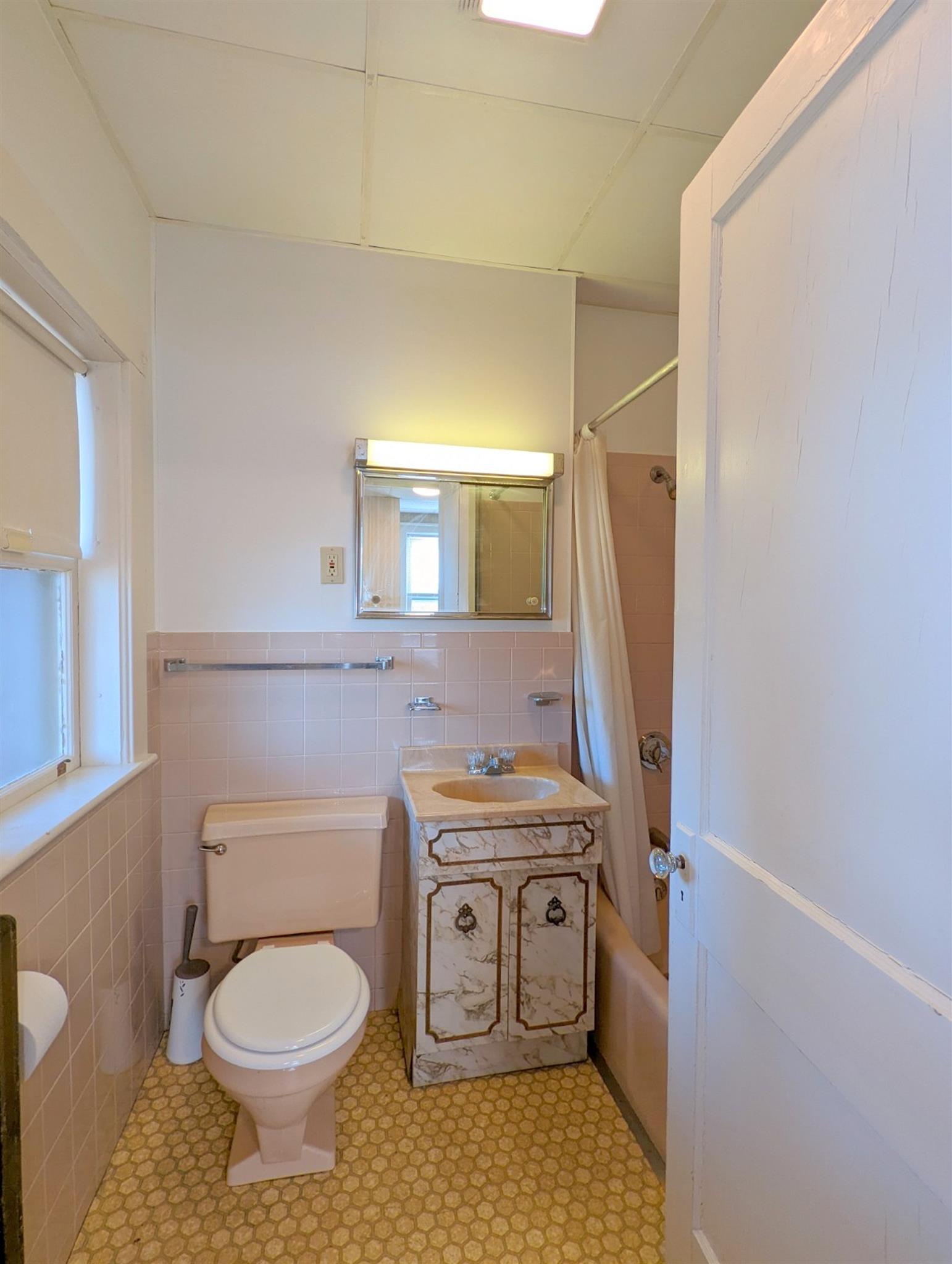 129 Boston Ave, Medford